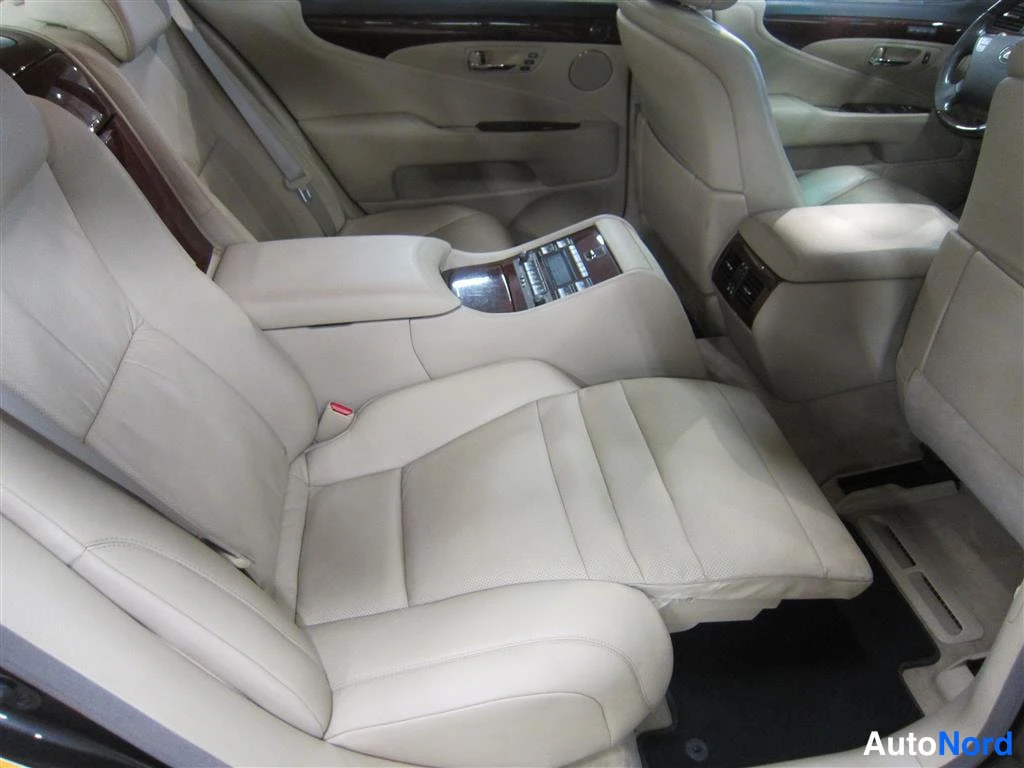 Beige Lexus LS 2007, takaistuimet, kuva 12