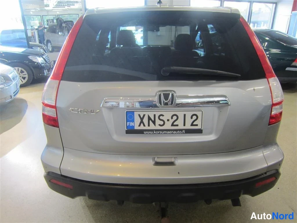 Silver Honda CR-V 2008, bakifrån, bild 8