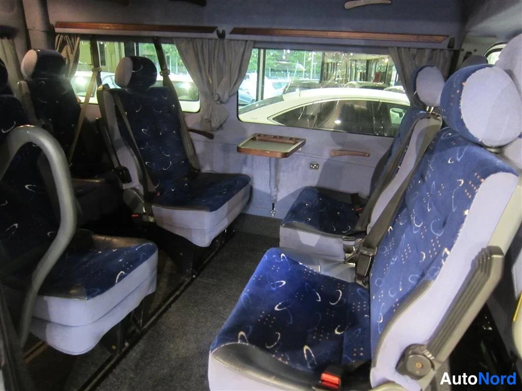 Harmaa Ford Transit 2010, takaistuimet, kuva 15