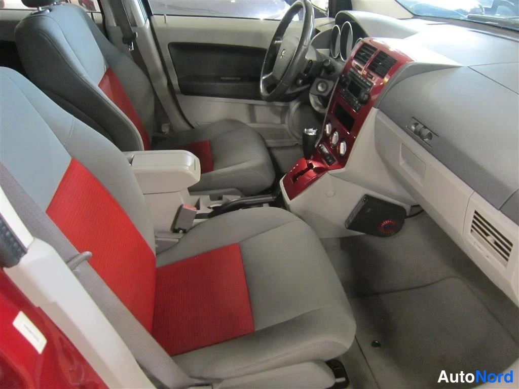Punainen Dodge Caliber 2006, etuistuimet, kuva 11