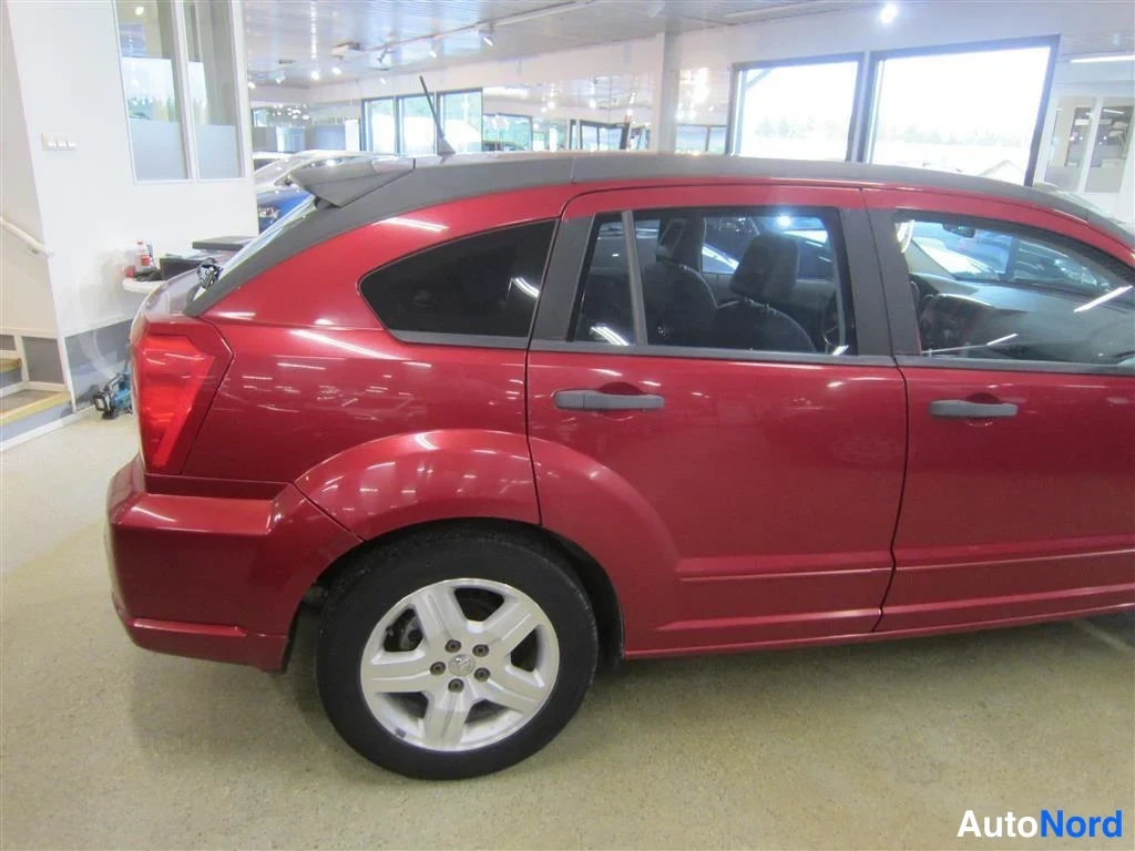 Punainen Dodge Caliber 2006, takaviisto, kuva 7