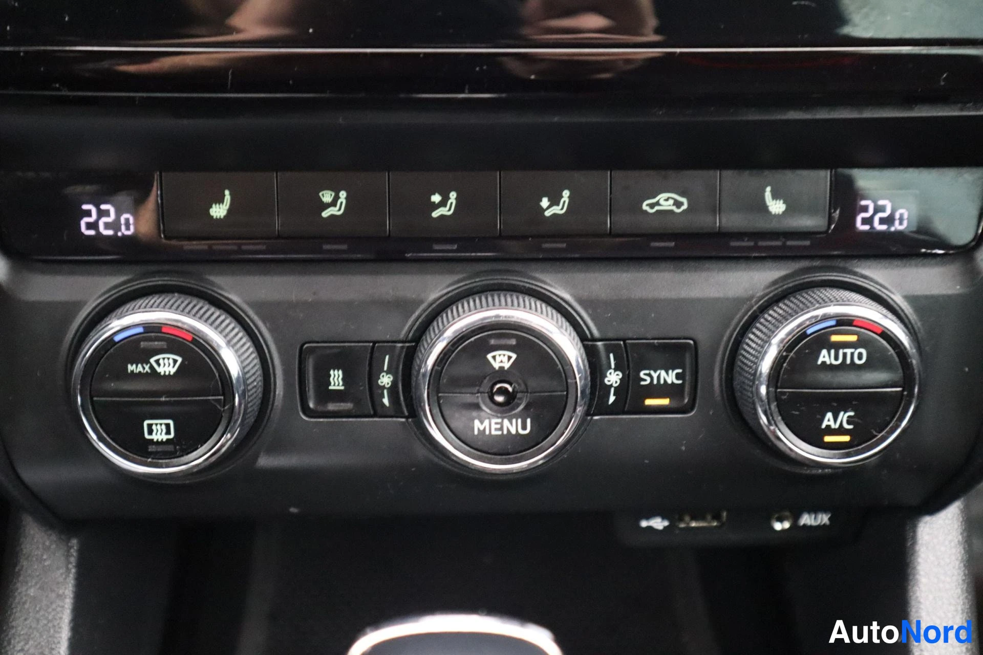Musta Skoda Octavia 2017, yksityiskohta, kuva 30