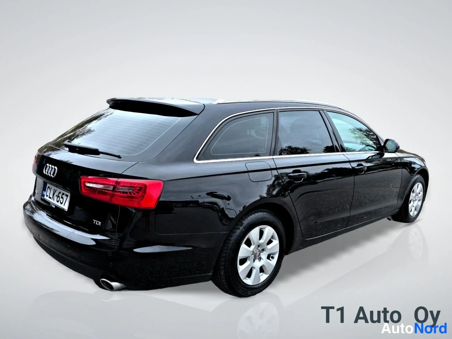 Musta Audi A6 2014, takaviisto, kuva 11