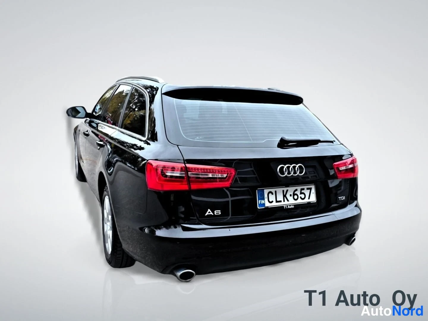 Musta Audi A6 2014, takaviisto, kuva 14