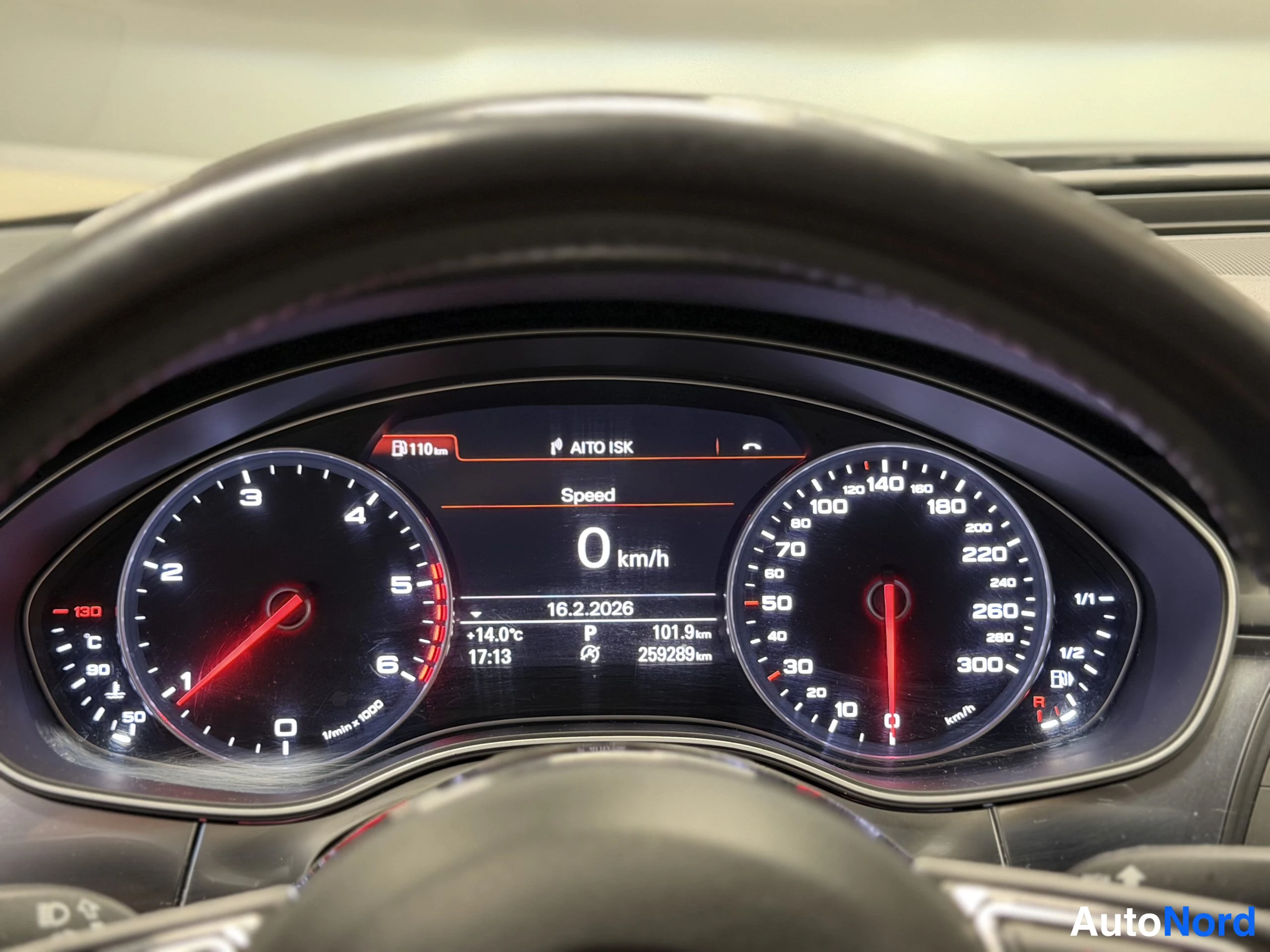 Musta Audi A6 Avant 2014, kuva 37