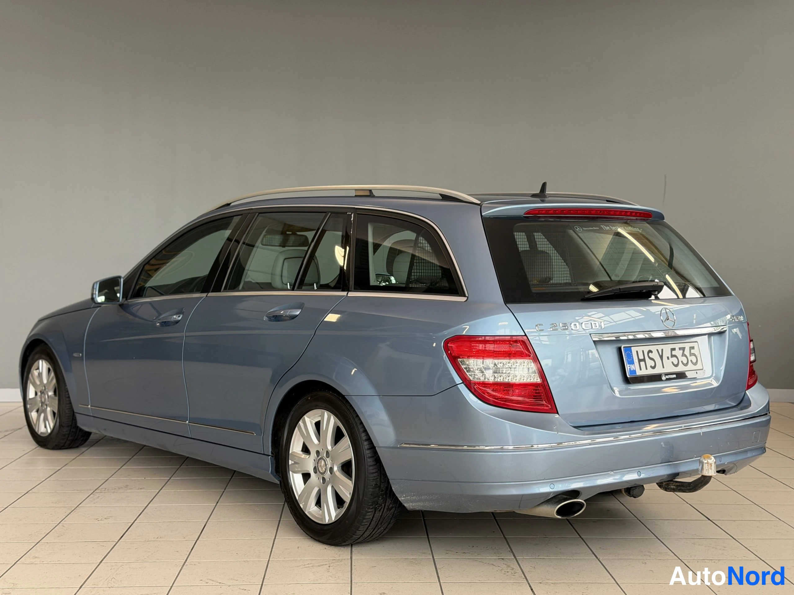 Sininen Mercedes-Benz C 250 CDI 4MATIC 2010, takaviisto, kuva 9