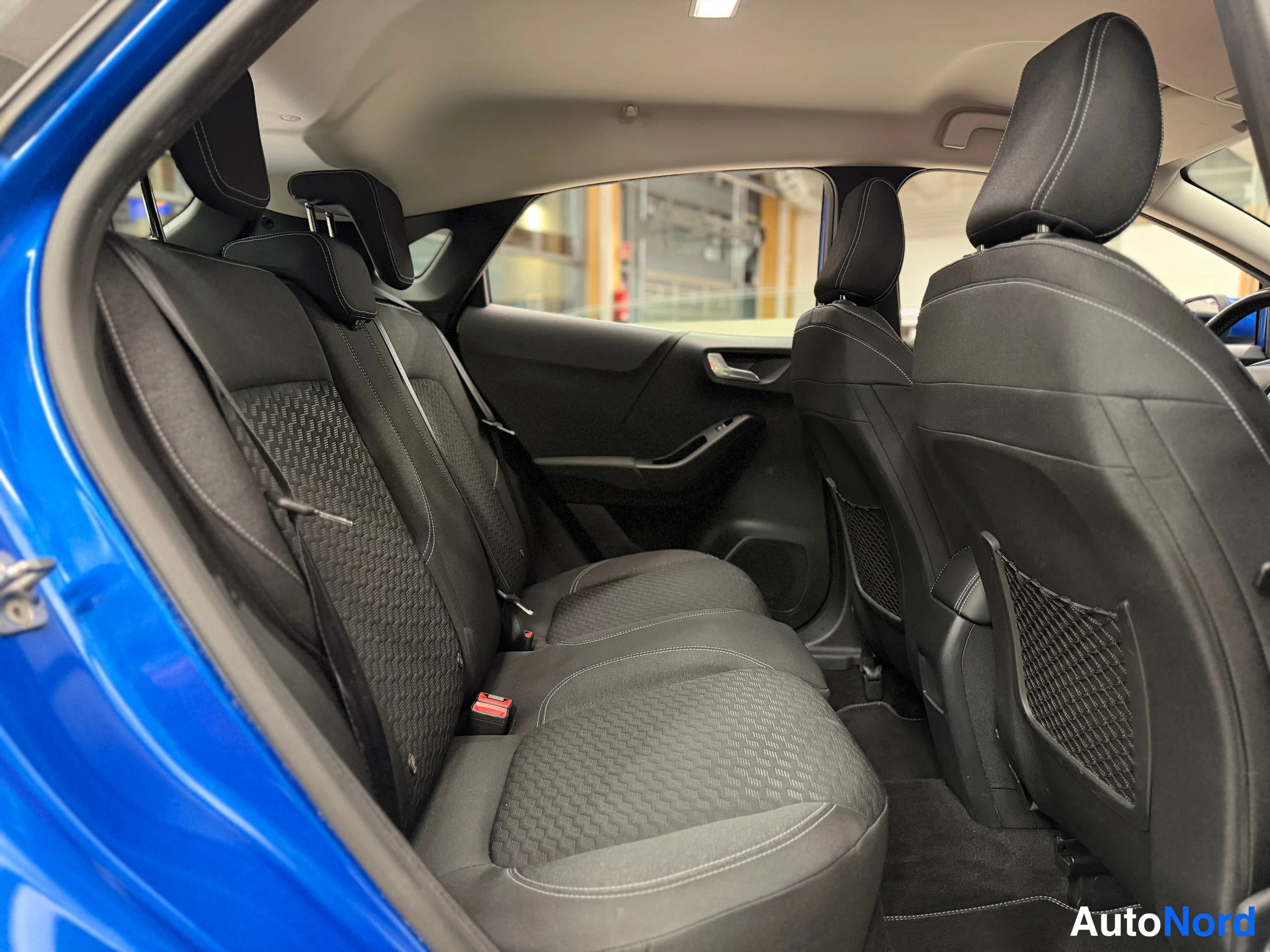 Hopea Ford Puma 2020, takaistuimet, kuva 28