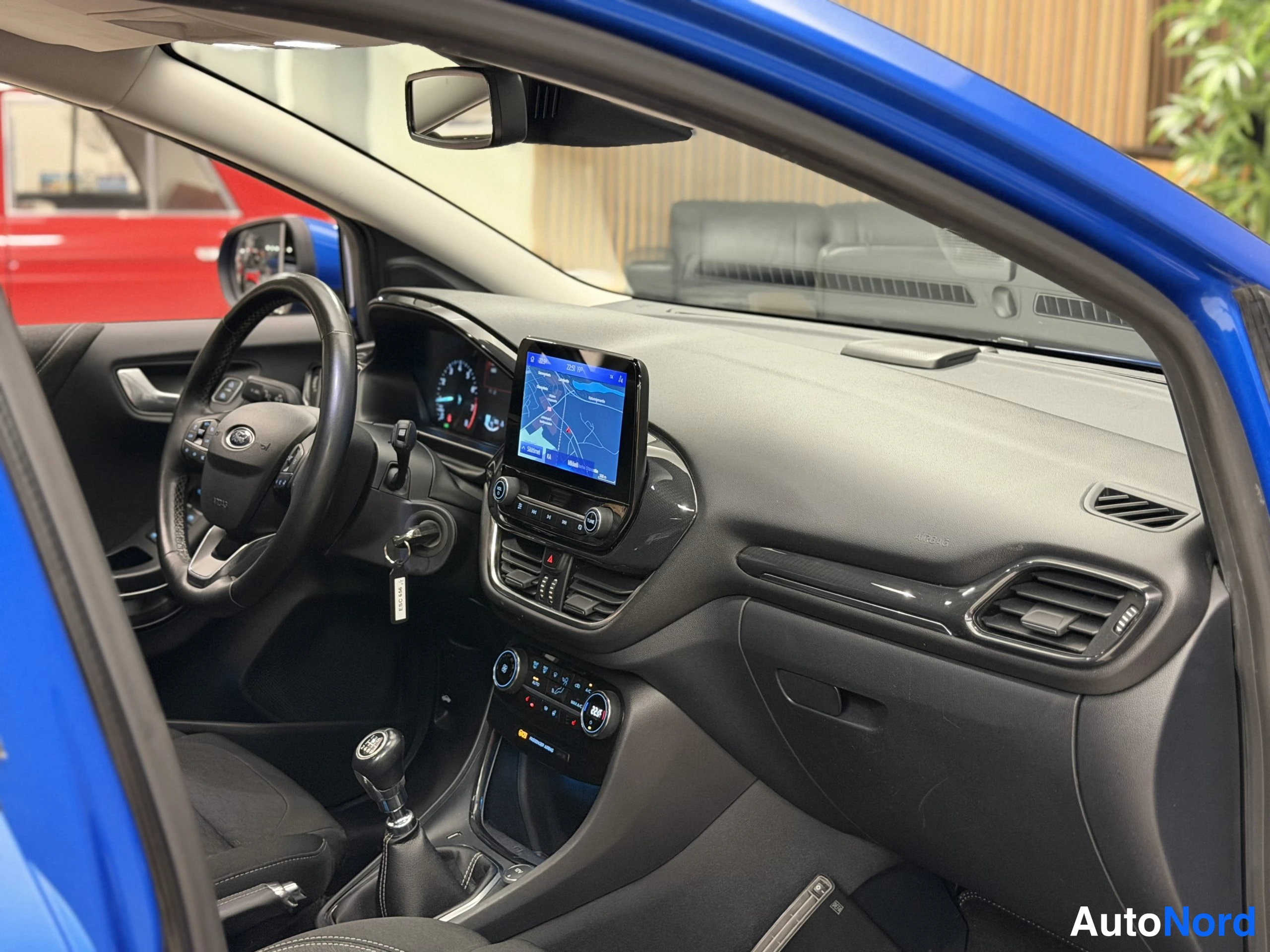 Hopea Ford Puma 2020, ohjaamo, kuva 16