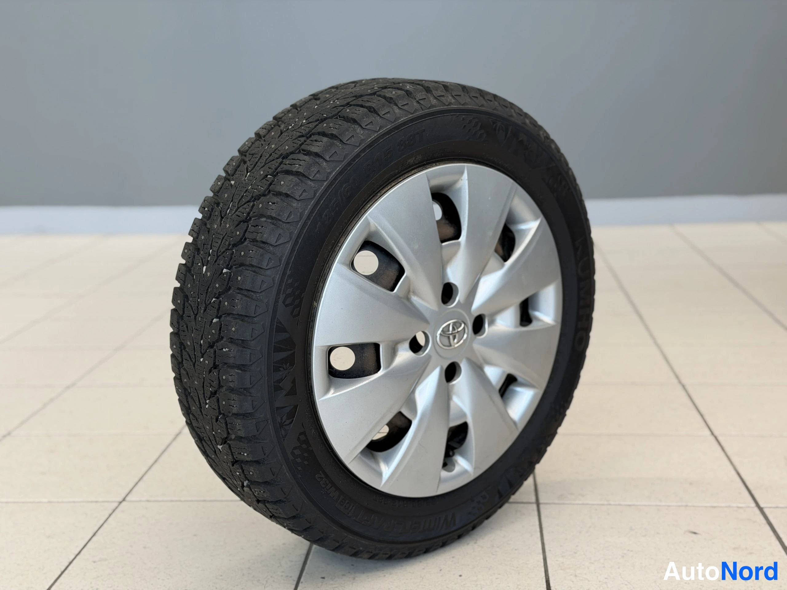 Hopea Toyota Yaris 2010, yksityiskohta, kuva 34
