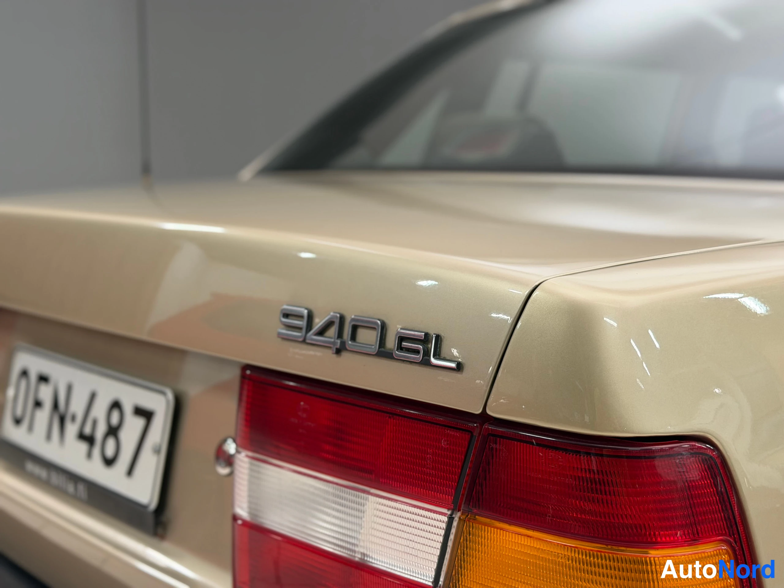 Beige Volvo 940 1990, kuva 29