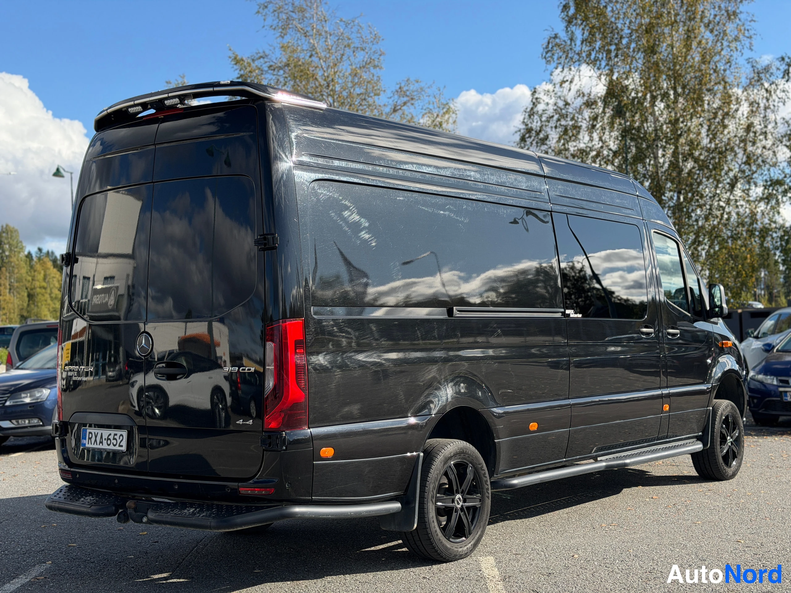 Musta Mercedes-Benz Sprinter 319 CDI 2025, kuva 12