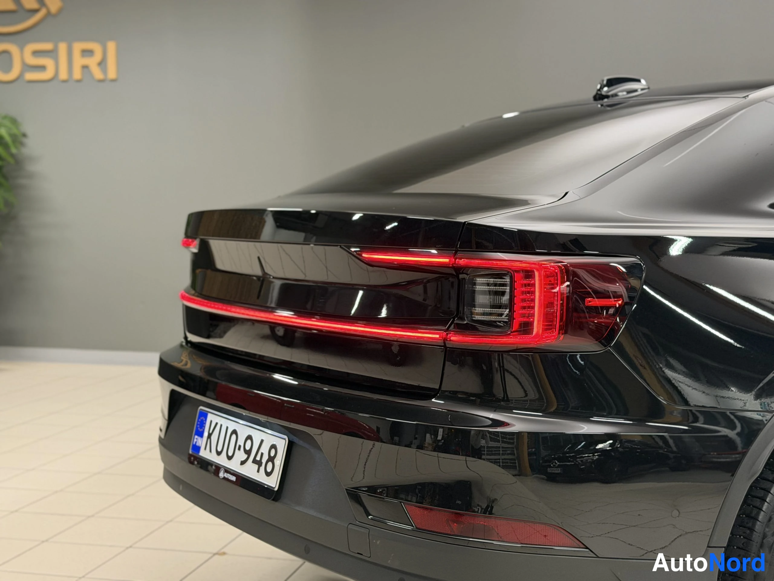 Black Polestar 2 2023, rear, photo 20