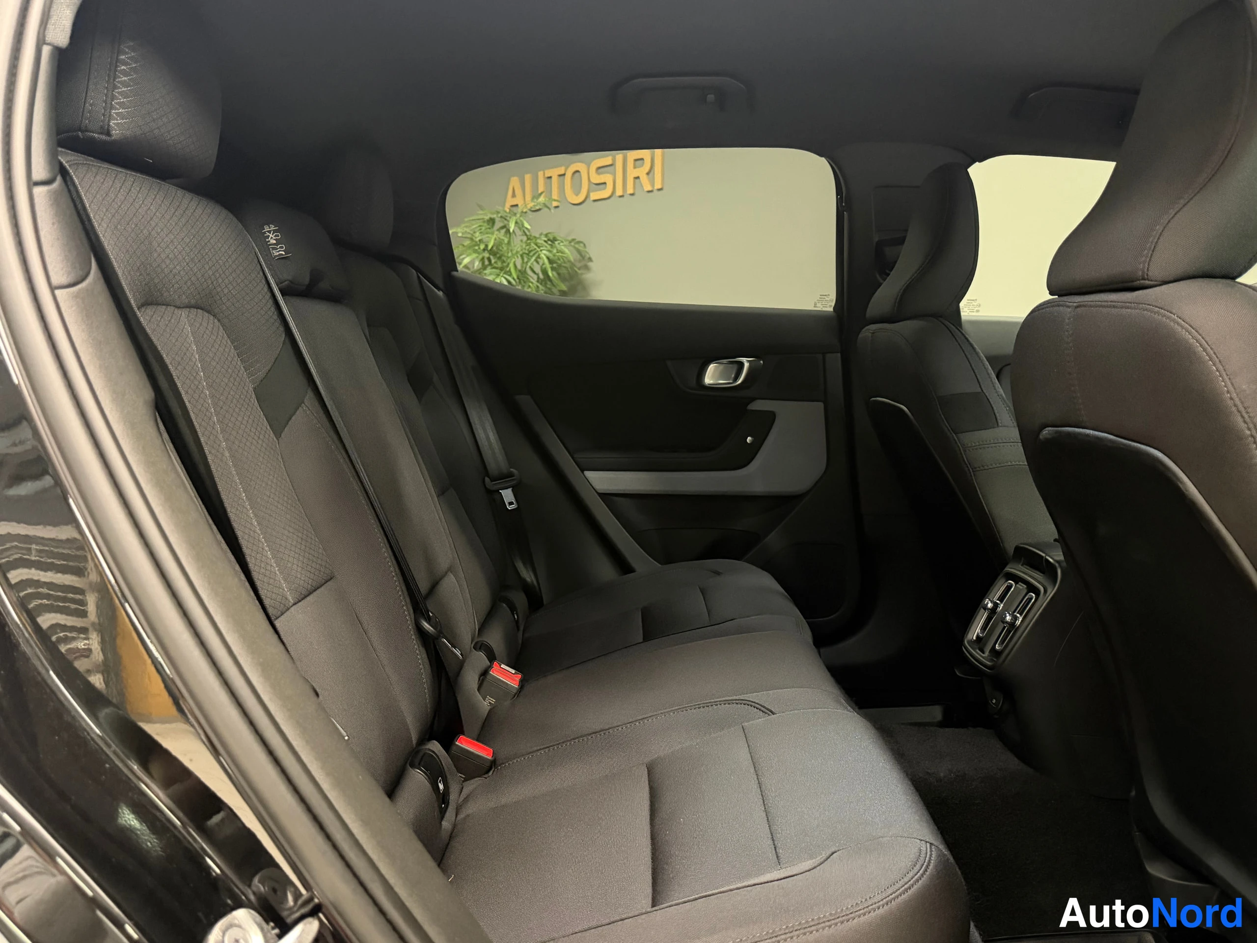 Black Polestar 2 2023, rear seats, photo 33