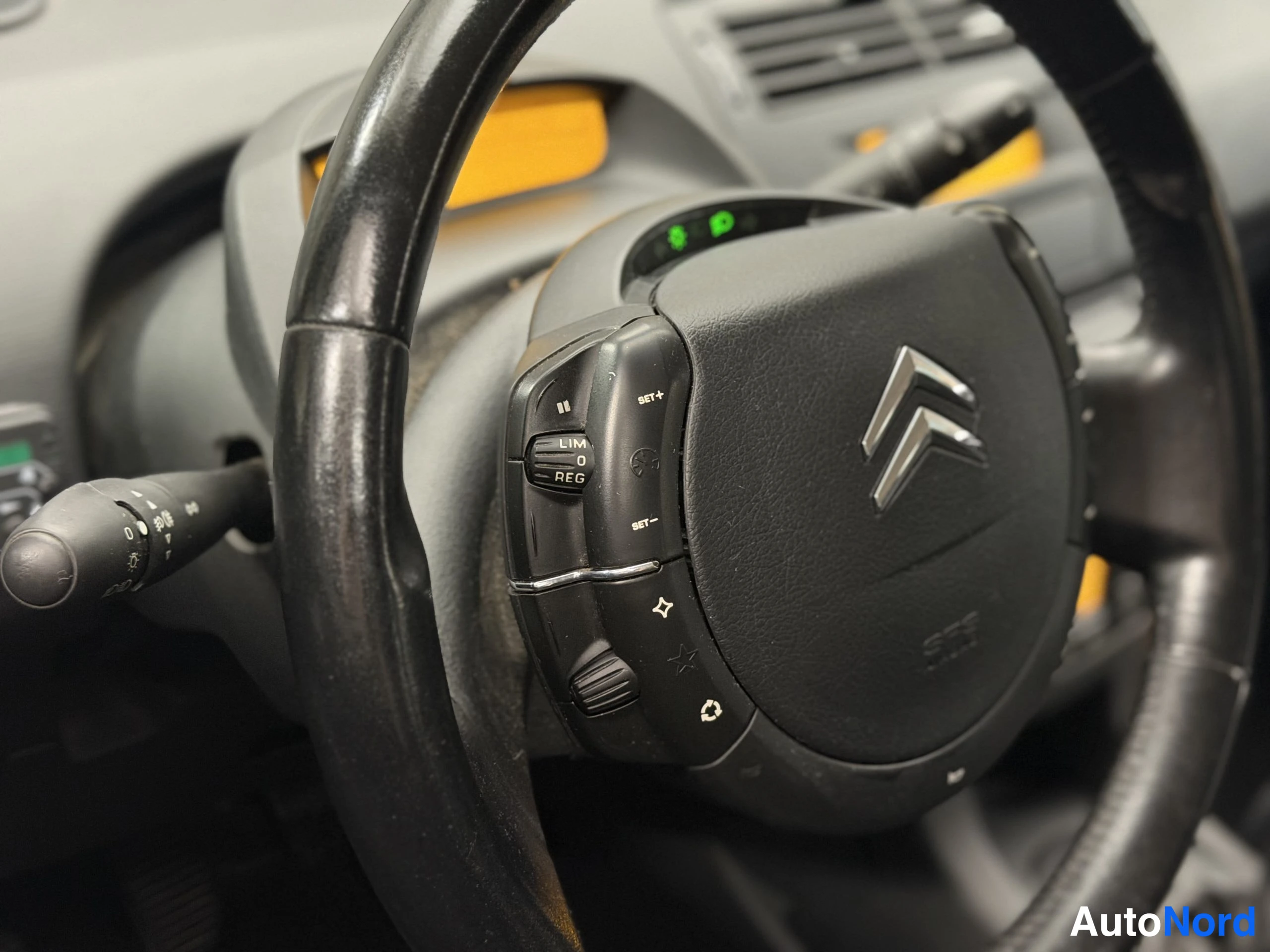 Harmaa Citroen C4 2007, kuva 28