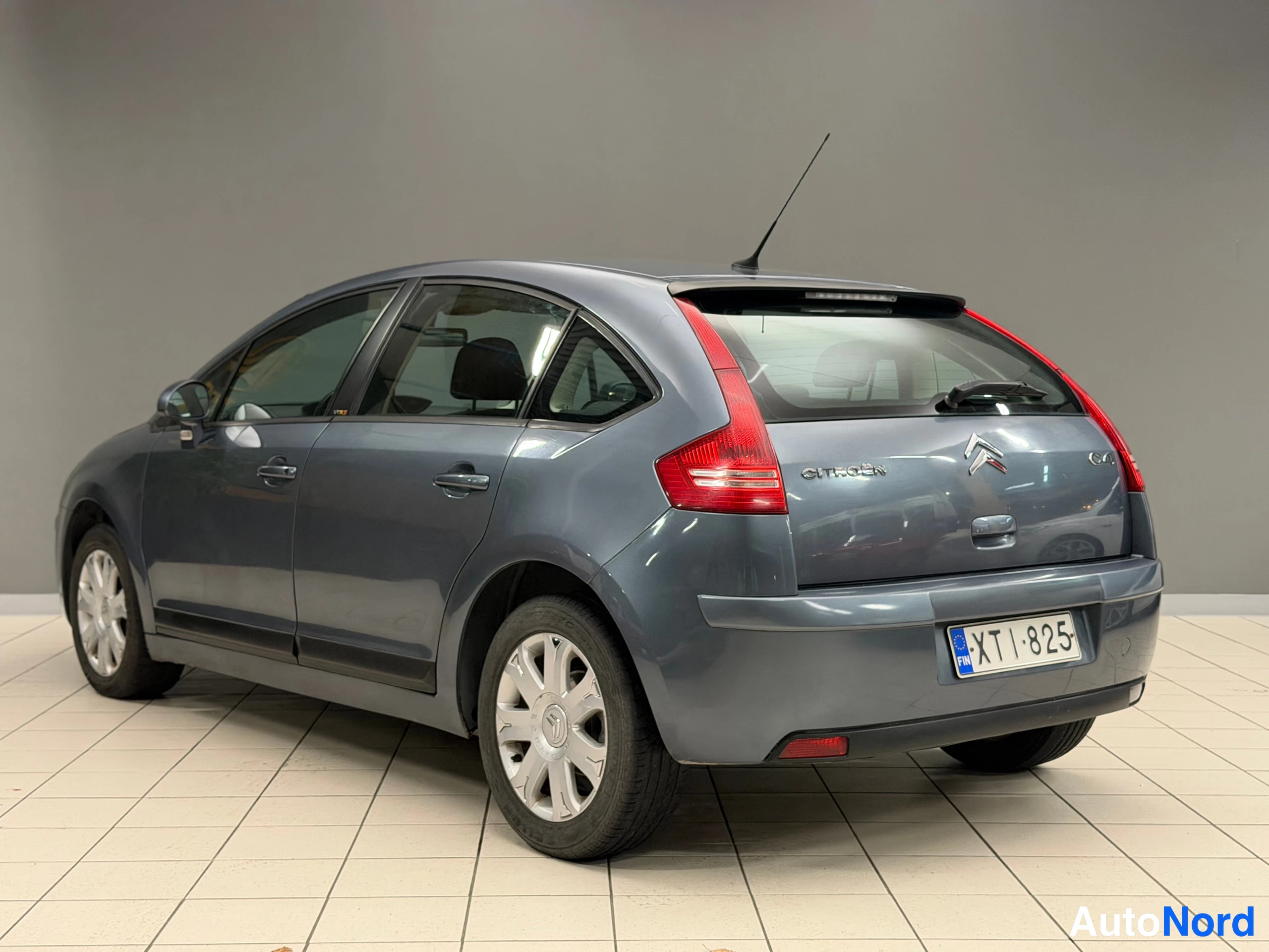 Harmaa Citroen C4 2007, kuva 9