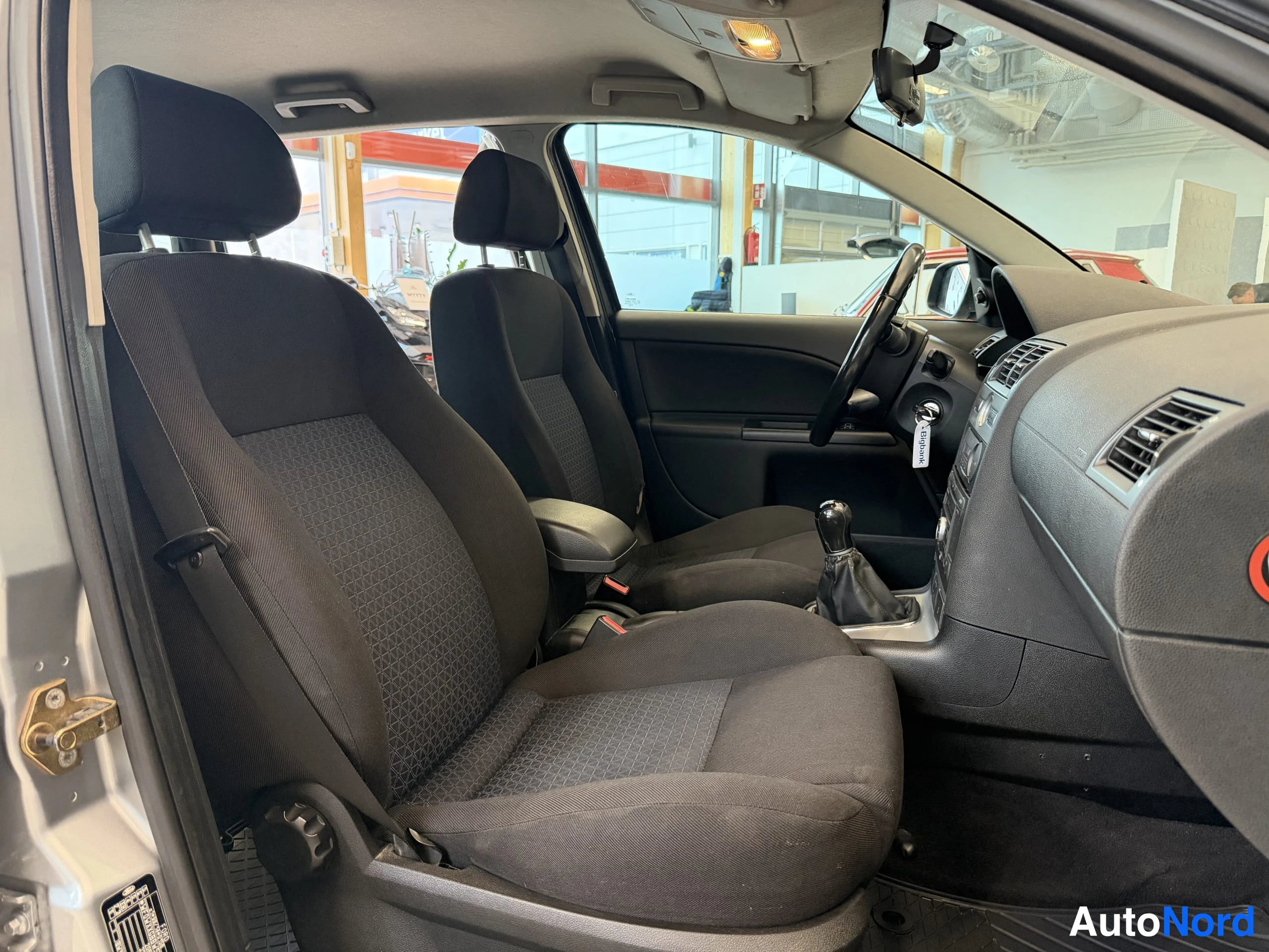Harmaa Ford Mondeo 2005, kuva 20