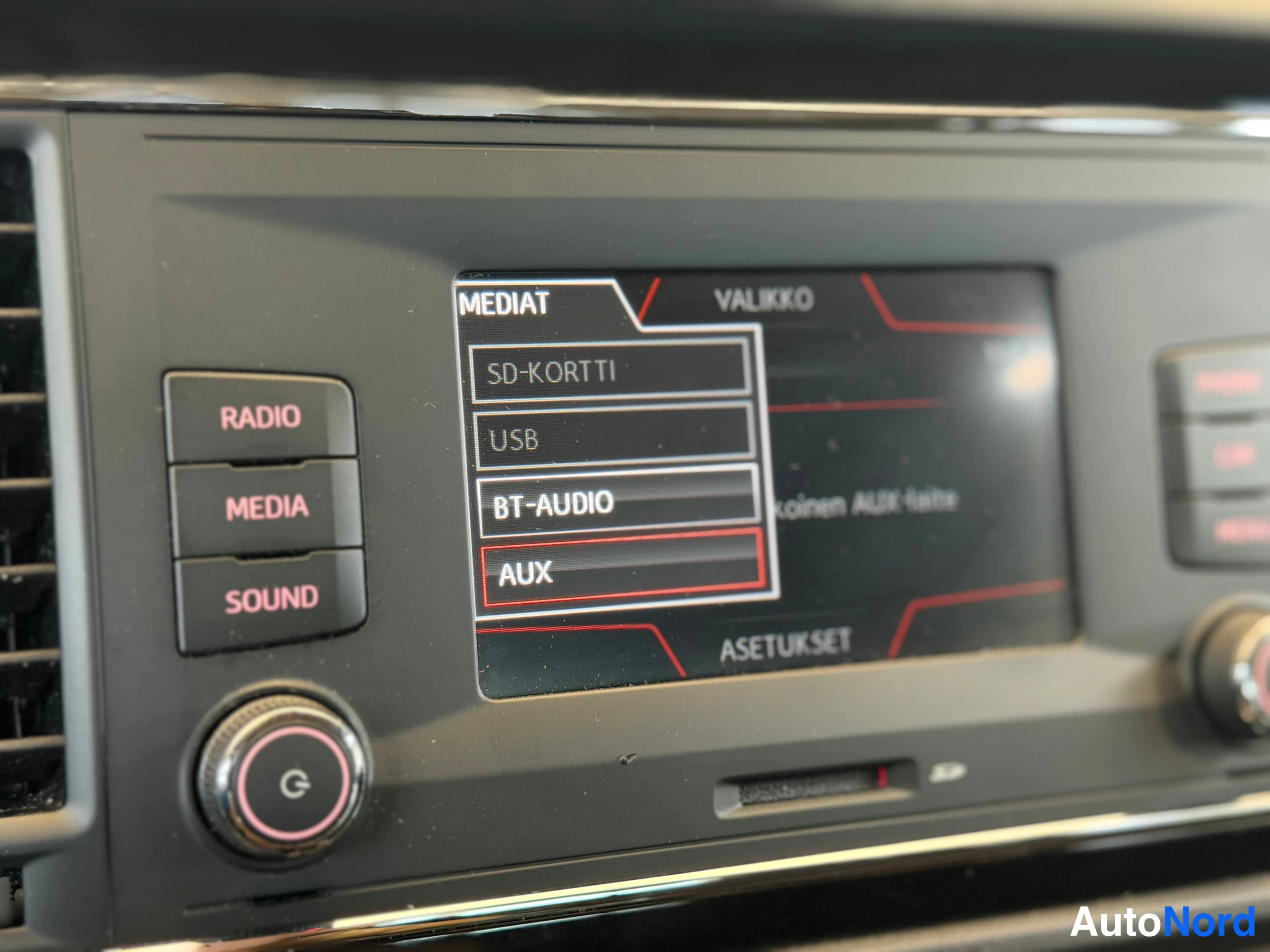 Harmaa Seat Leon 2016, kuva 33