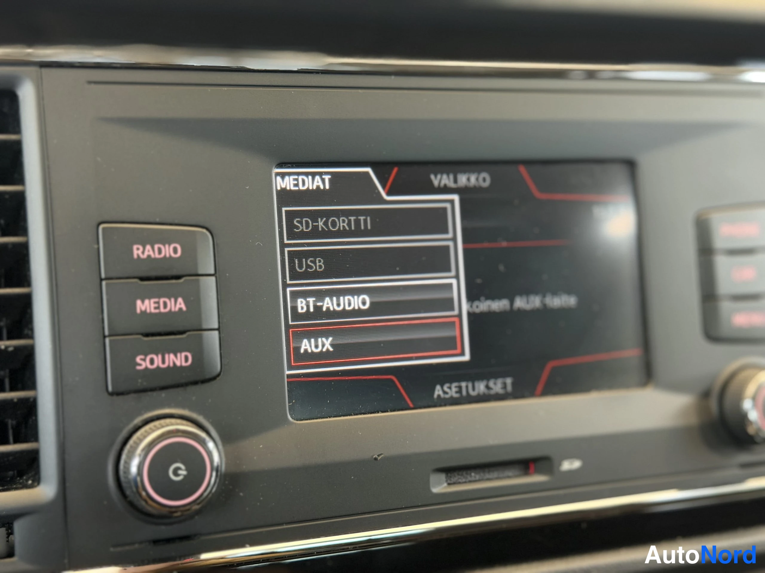 Harmaa Seat Leon 2016, kuva 34