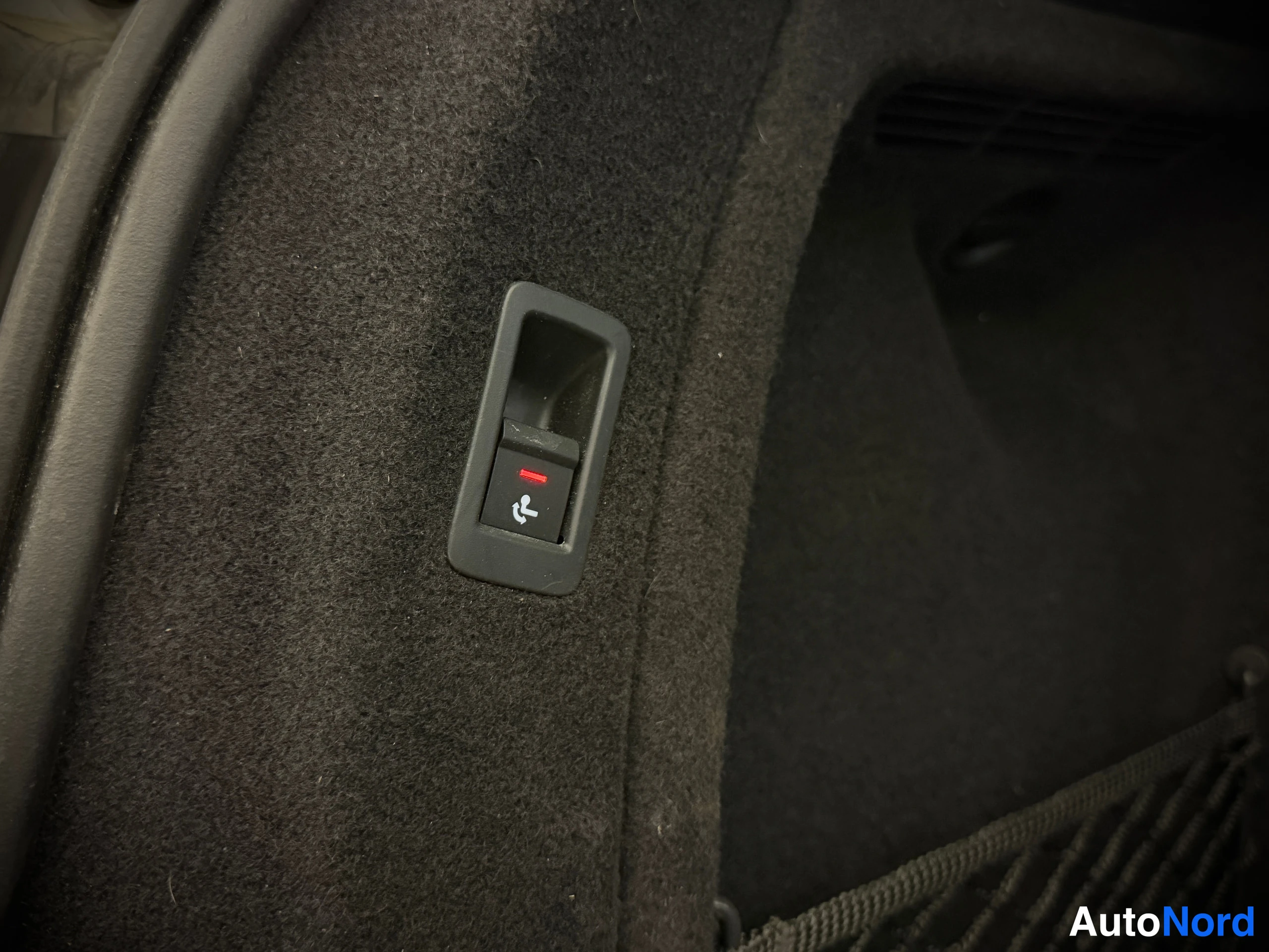 Hopea Audi A4 Allroad 2017, kuva 25