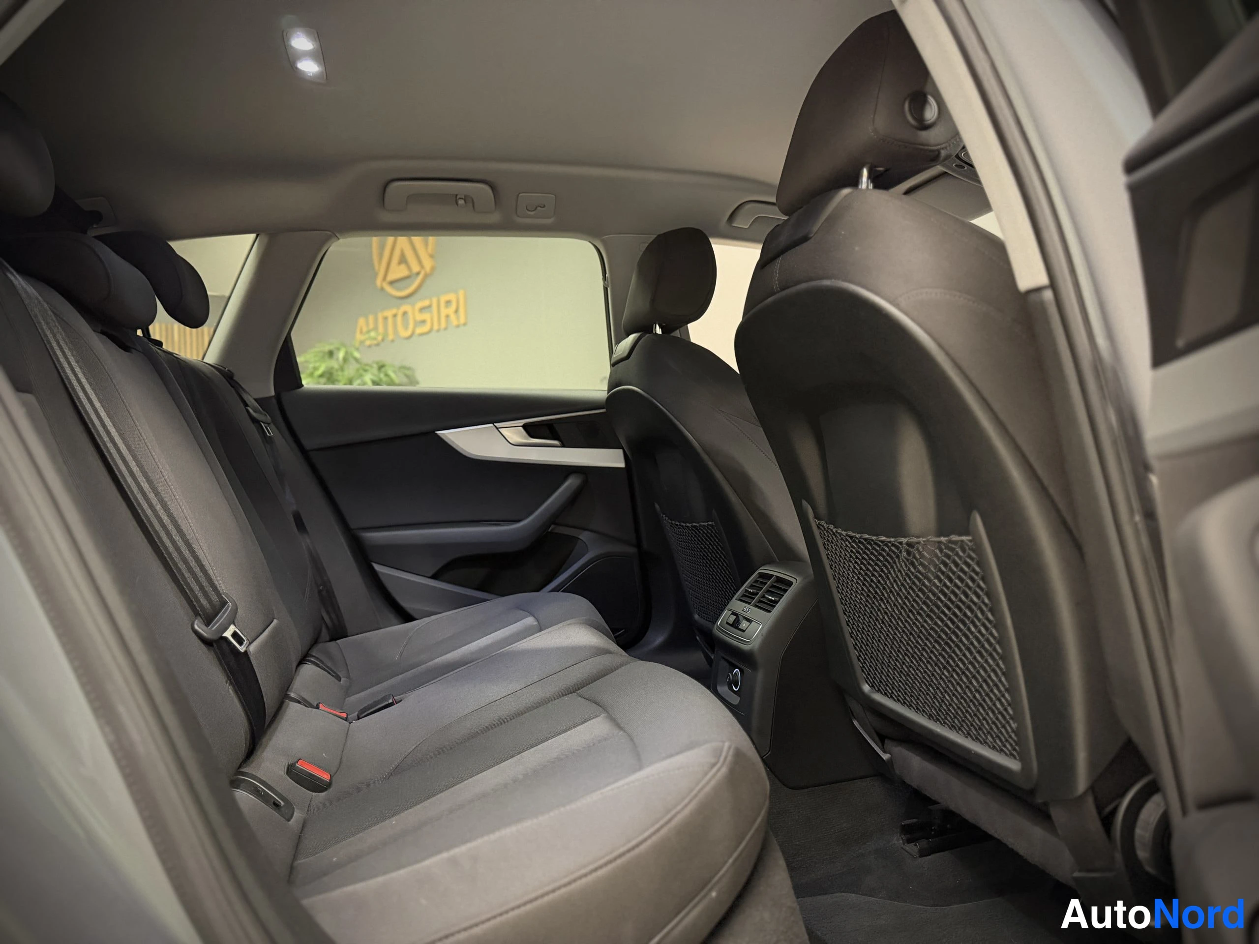 Hopea Audi A4 Allroad 2017, kuva 22