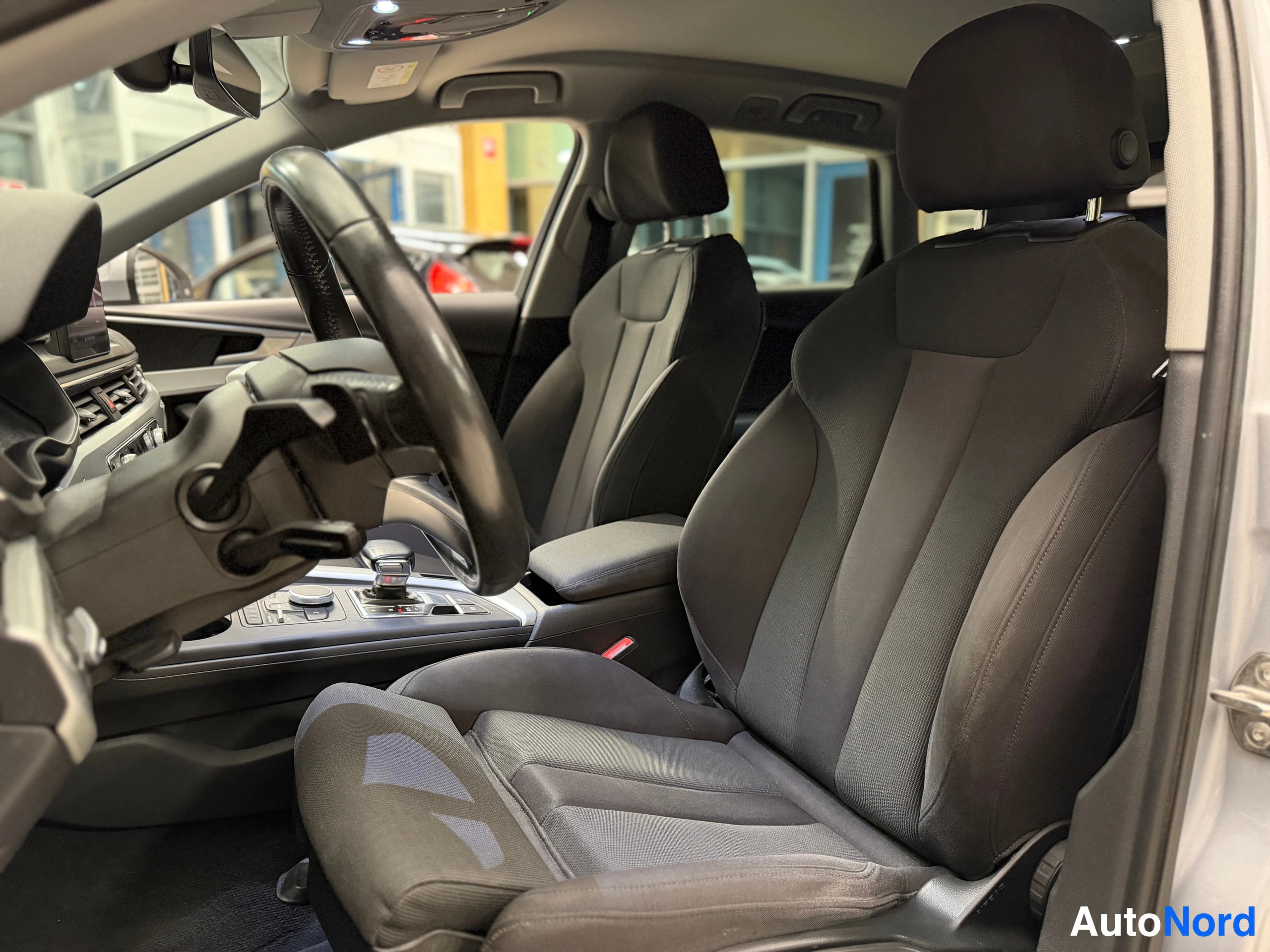 Hopea Audi A4 Allroad 2017, kuva 19