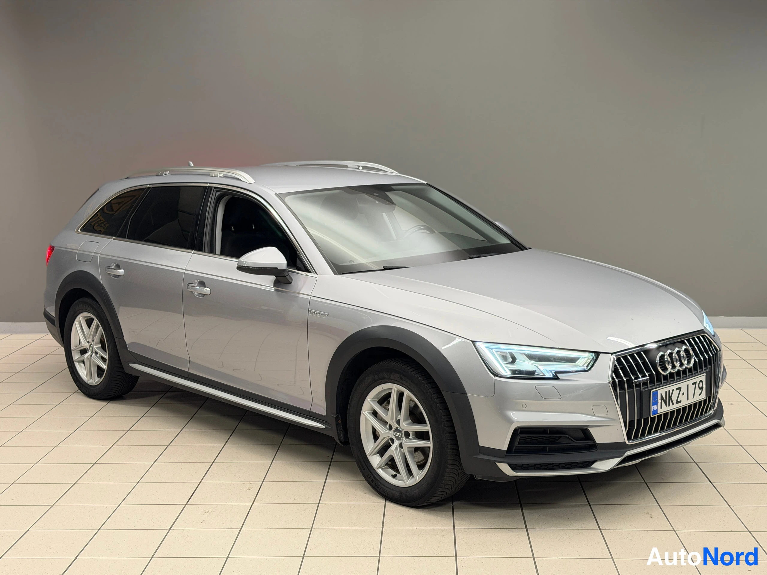 Hopea Audi A4 Allroad 2017, kuva 5