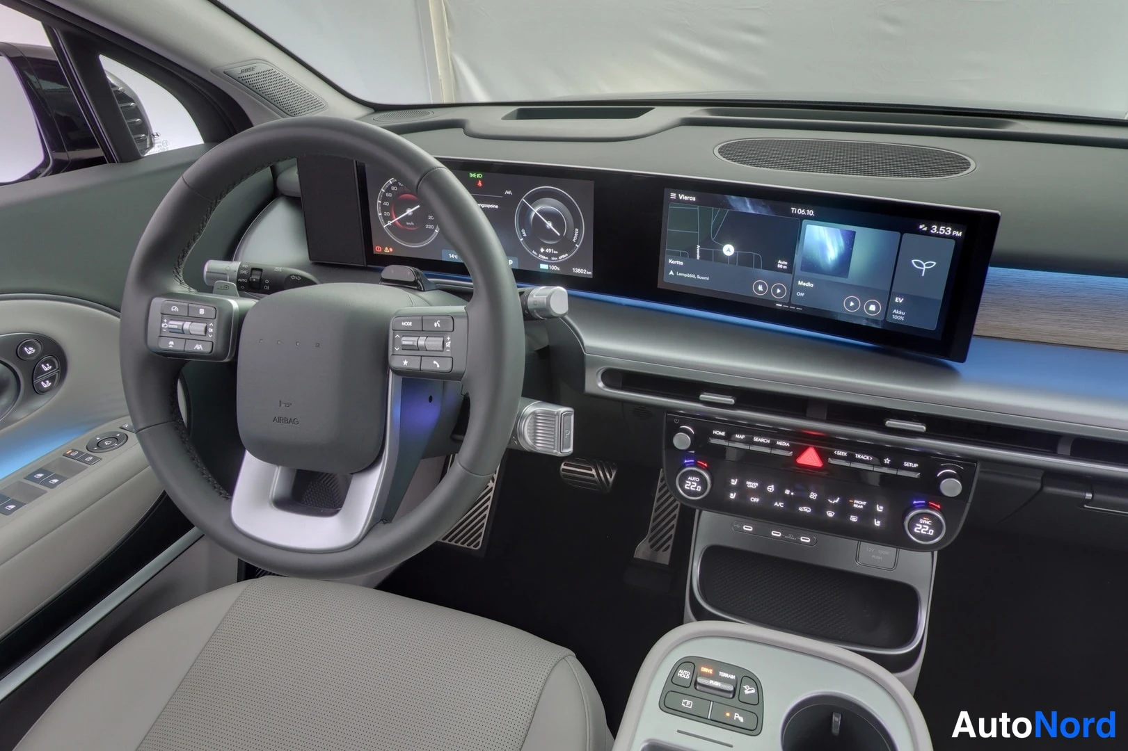 Musta Hyundai IONIQ 9 2026, ohjaamo, kuva 8