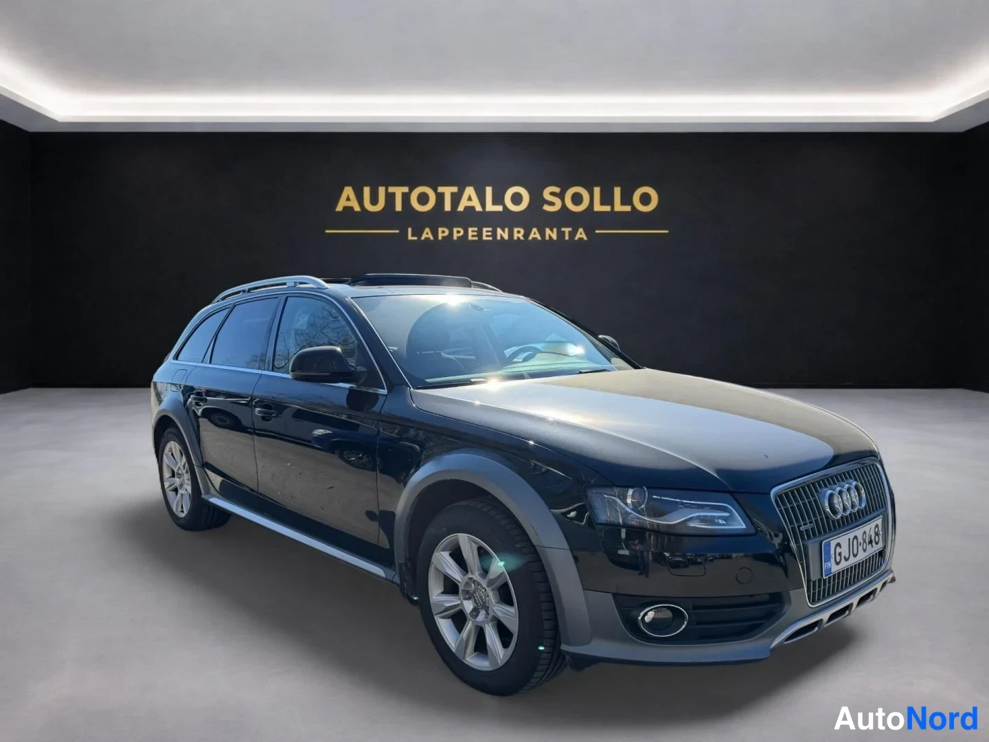 Musta Audi A4 allroad quattro 2011, etuviisto, keula oikealle, kuva 2