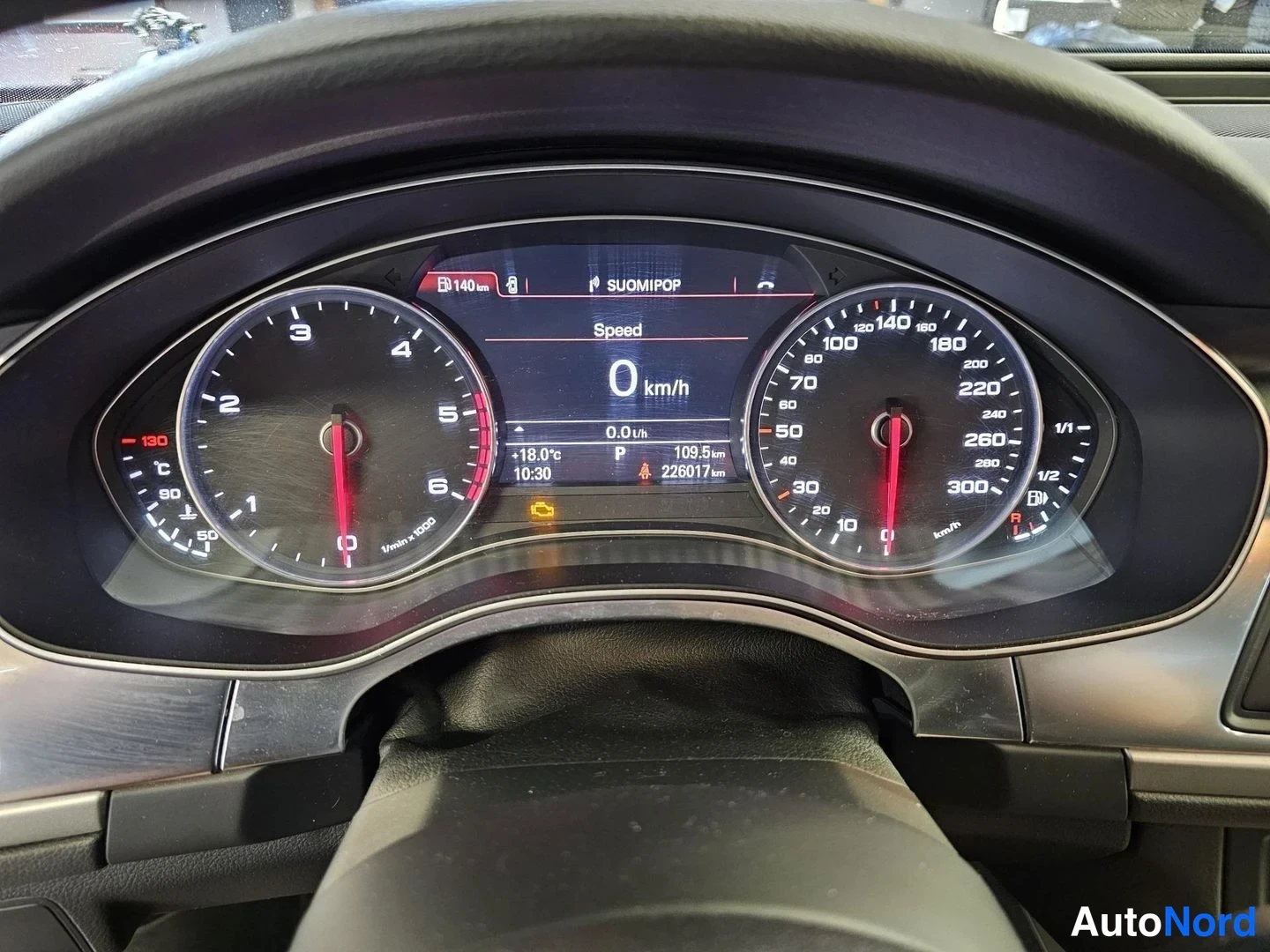 Valkoinen Audi A6 2011, yksityiskohta, kuva 28