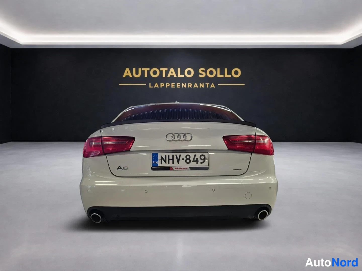 Valkoinen Audi A6 2011, takaa, kuva 6