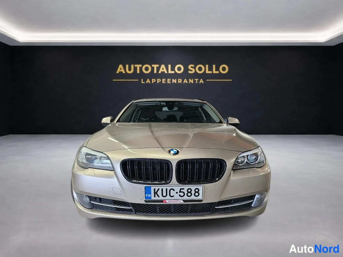 Beige BMW 520d 2012, kuva 3