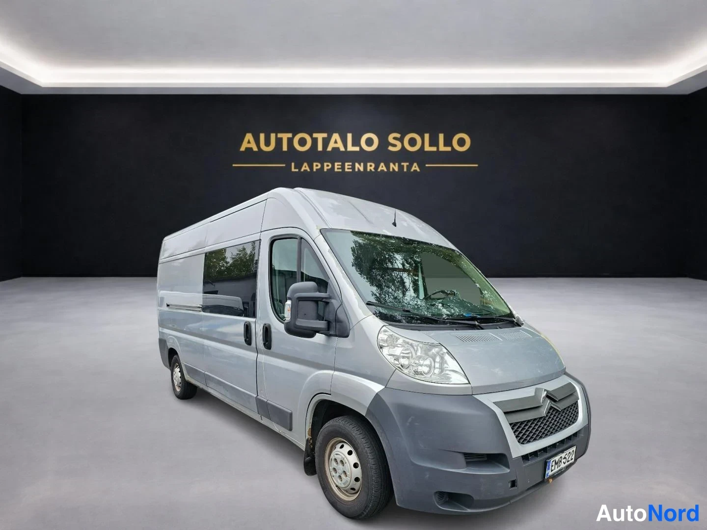 Hopea Citroen Jumper 2012, etuviisto, keula oikealle, kuva 2