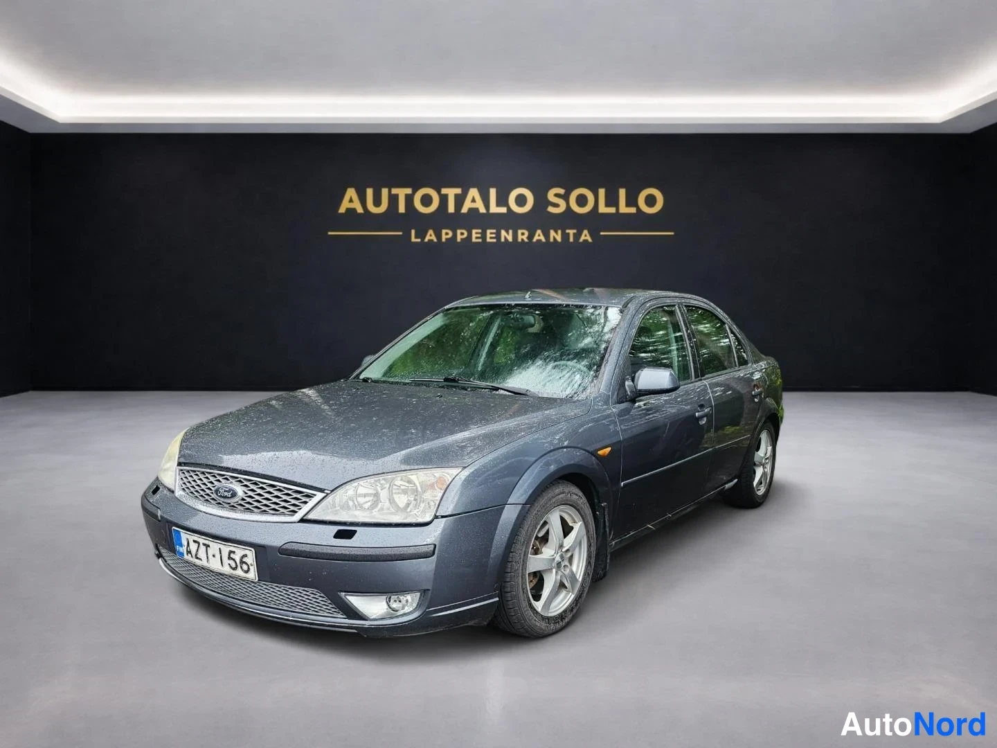Ford Mondeo 1,8i GHIA 2002