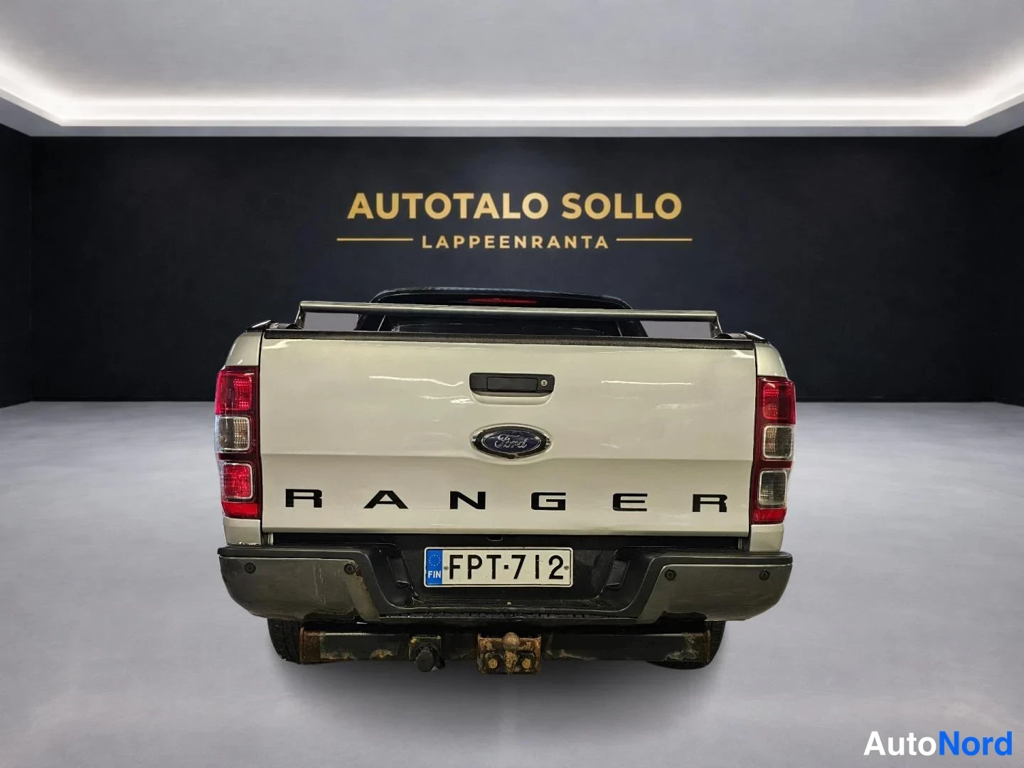 Harmaa Ford Ranger 2014, takaa, kuva 6