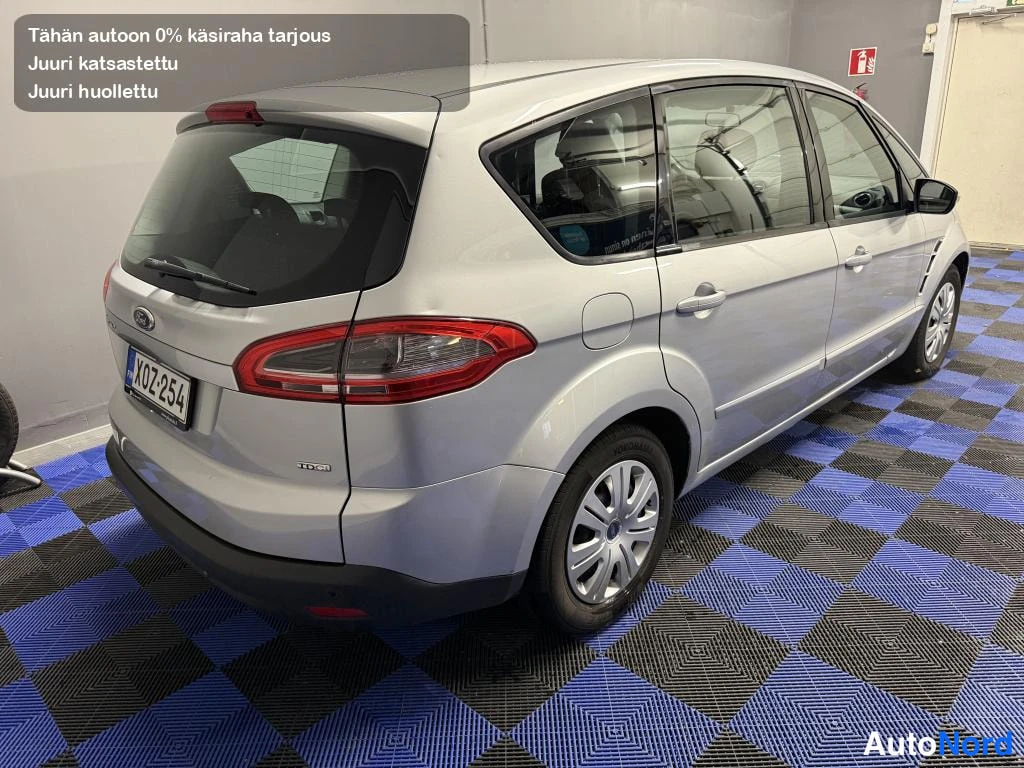 Harmaa Ford S-MAX 2010, takaviisto, kuva 5