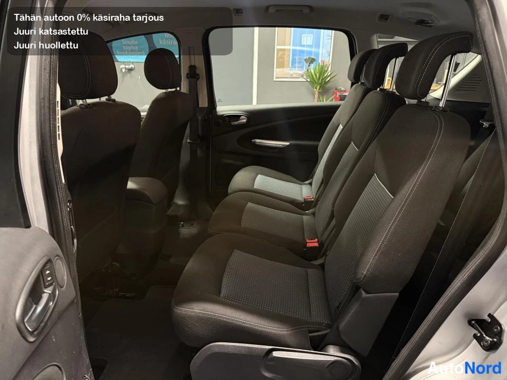 Harmaa Ford S-MAX 2010, takaistuimet, kuva 9