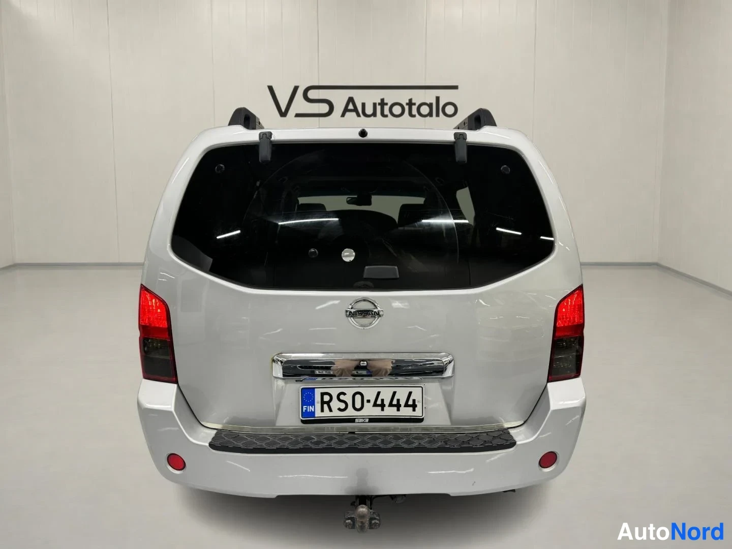Harmaa Nissan Pathfinder 2007, takaa, kuva 7