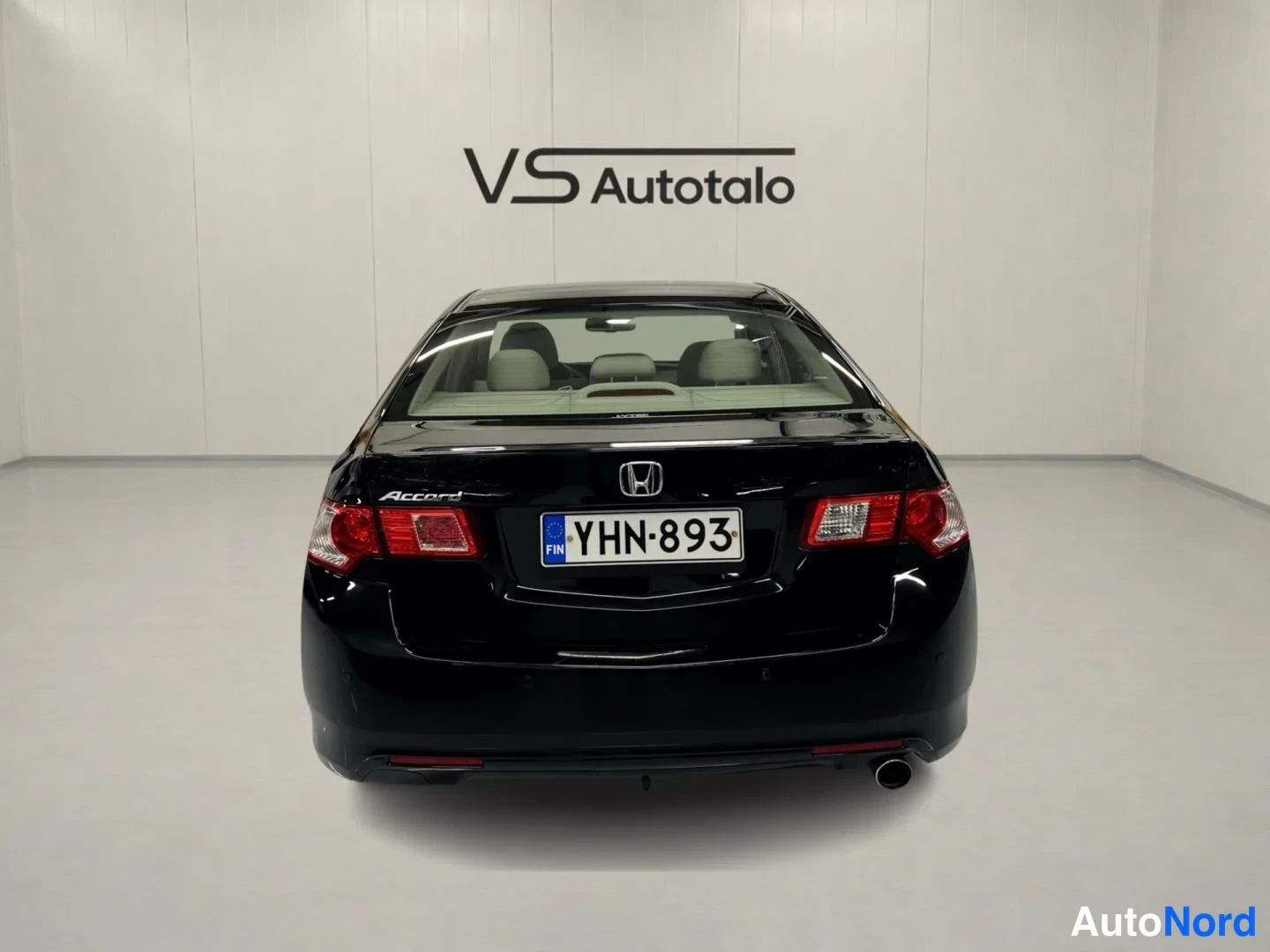Musta Honda Accord 2008, takaa, kuva 7
