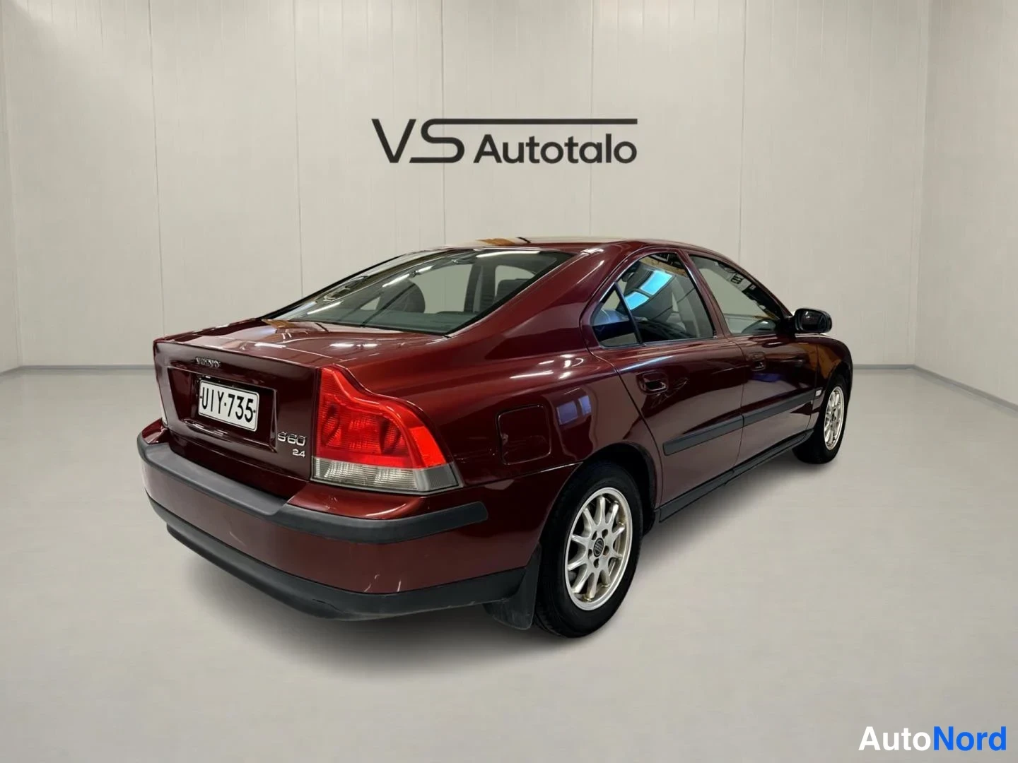 Punainen Volvo S60 2001, takaviisto, kuva 7