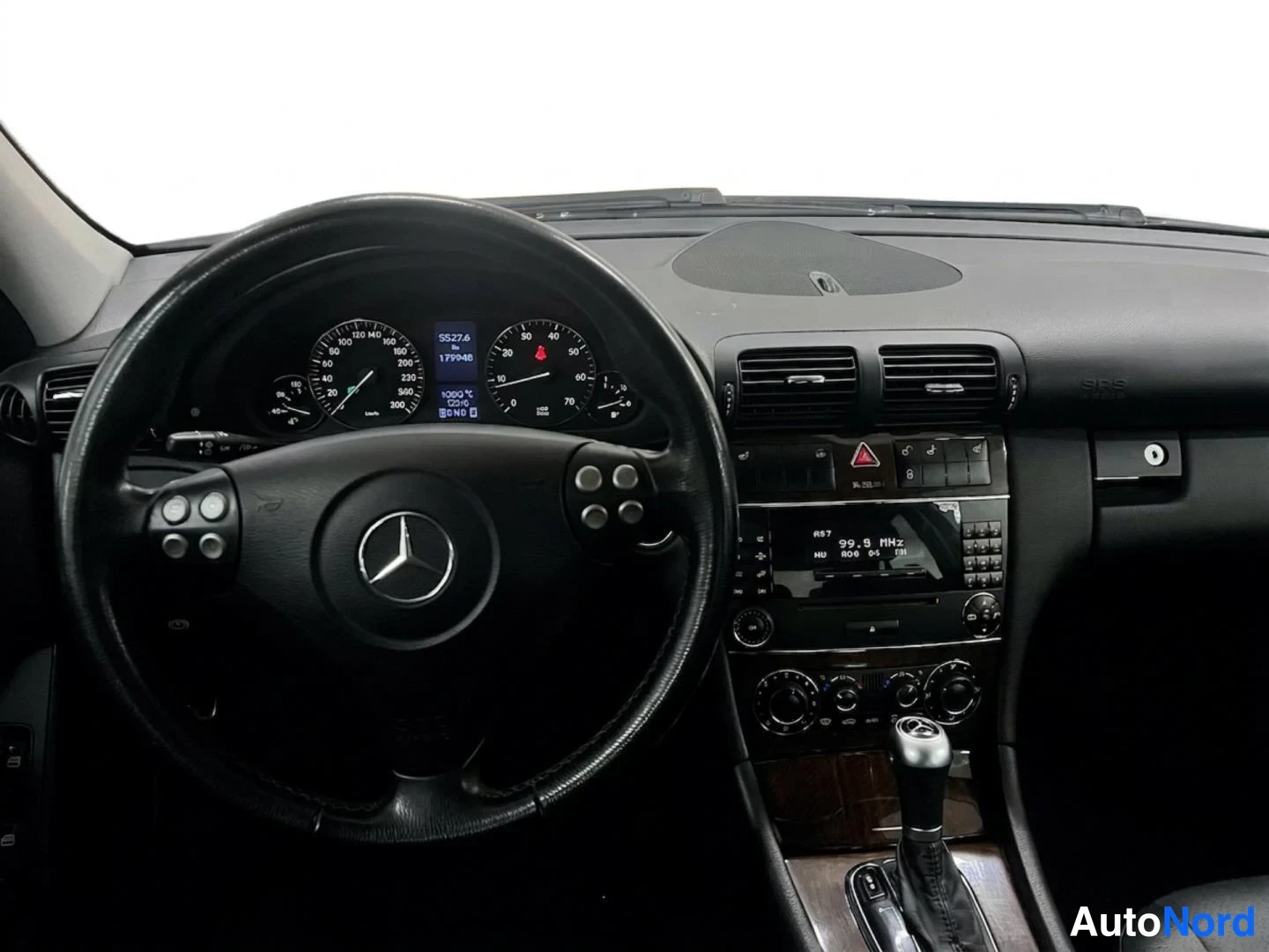 Harmaa Mercedes-Benz C 230 2007, ohjaamo, kuva 10