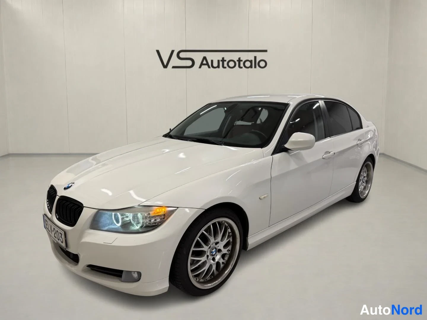 BMW 318d E90 Limited Edition 2011