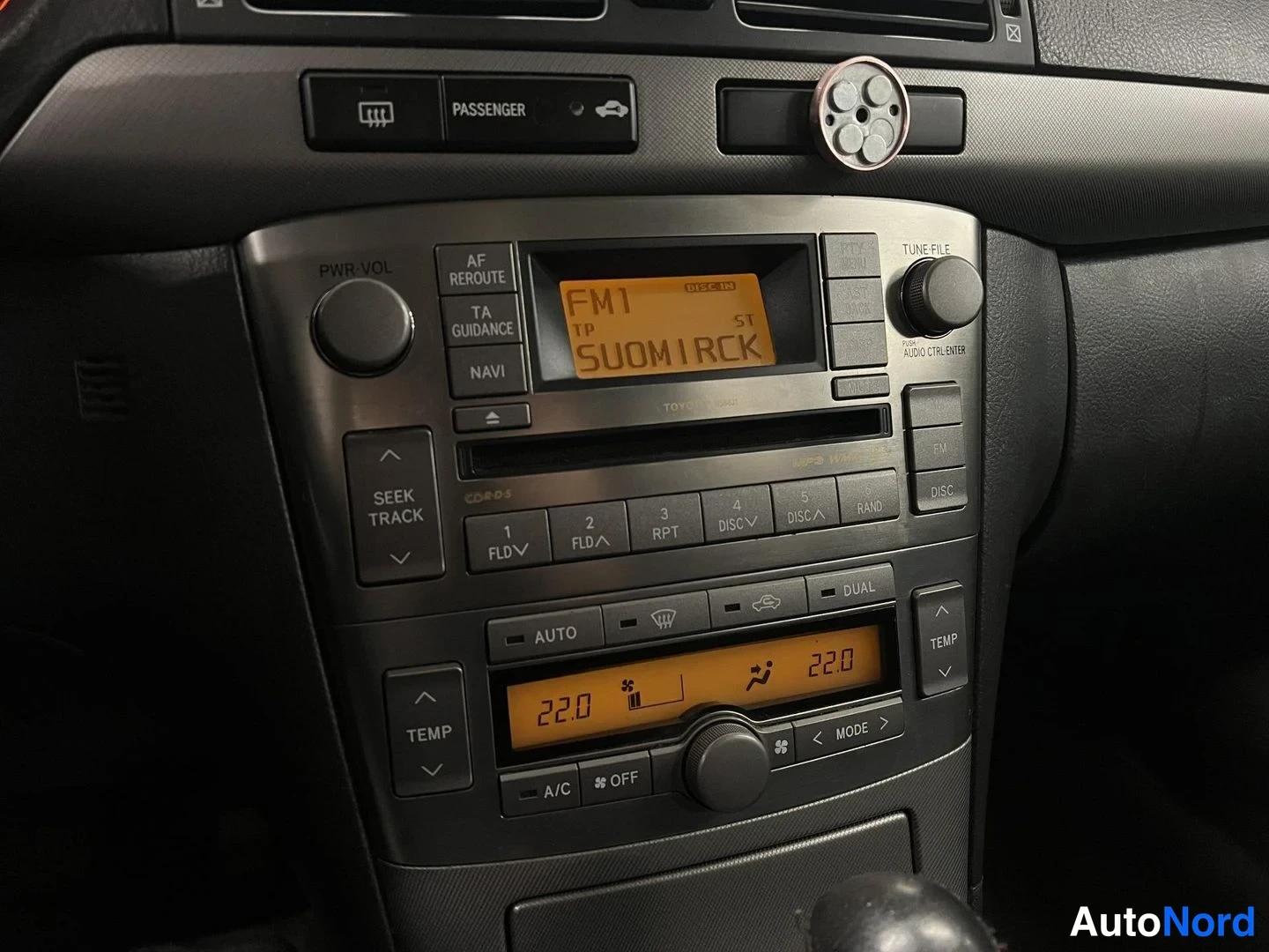 Hopea Toyota Avensis 2007, yksityiskohta, kuva 15