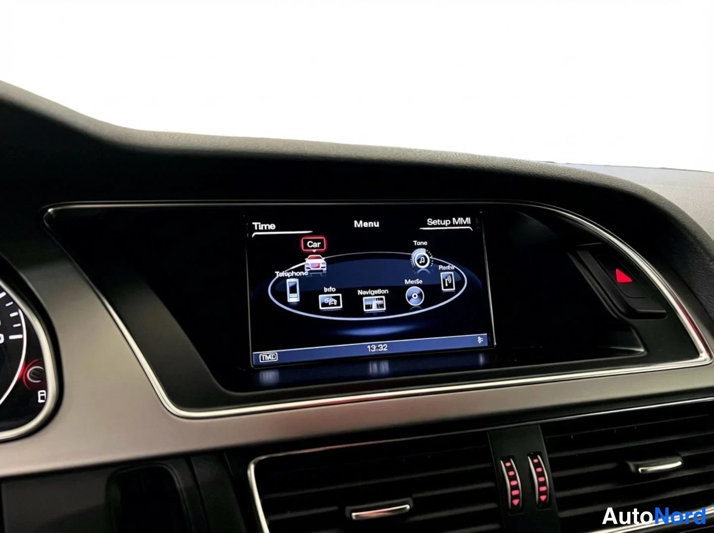 Harmaa Audi a5 Coupe 2012, yksityiskohta, kuva 13