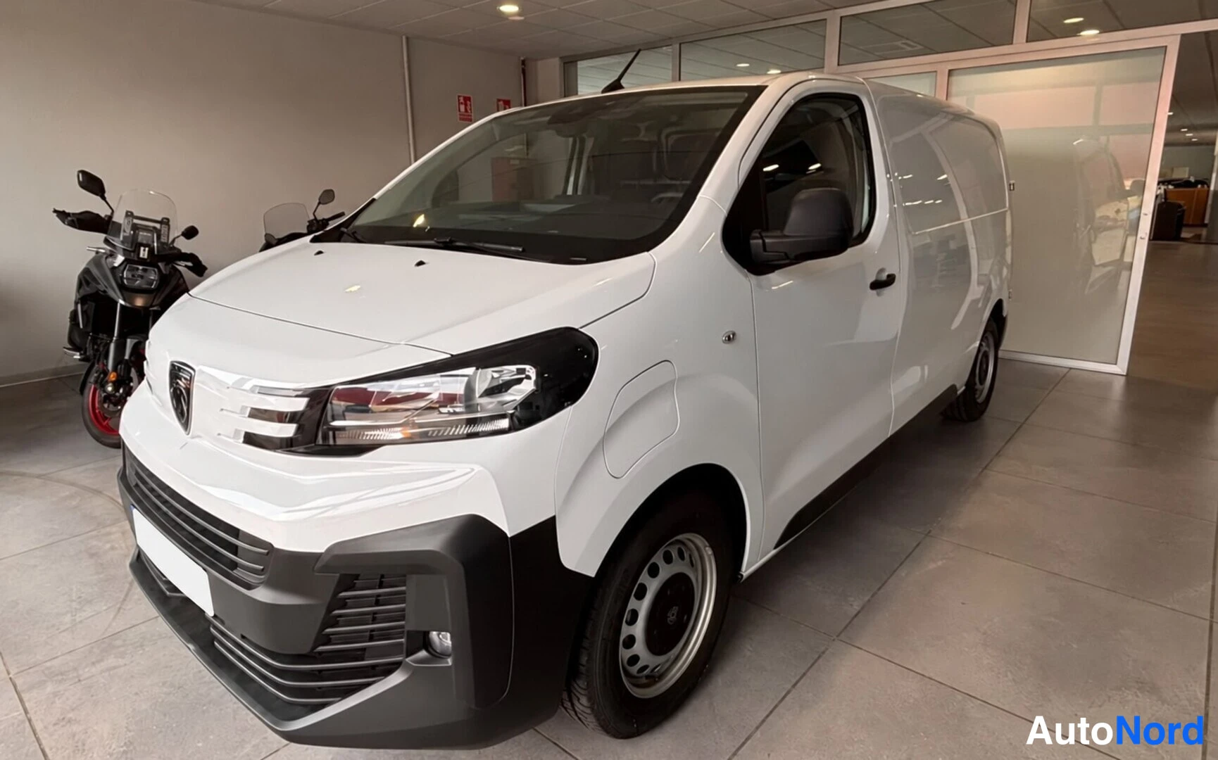 Peugeot E-Expert 2025