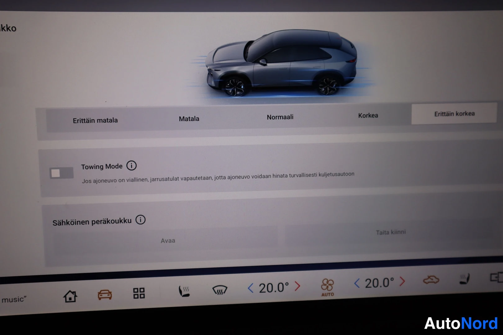 Musta Mazda CX-6e 2026, kuva 34