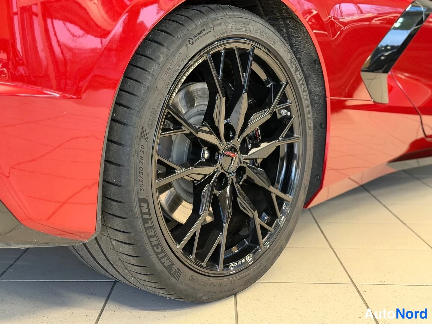 Punainen Chevrolet Corvette 2023, yksityiskohta, kuva 25