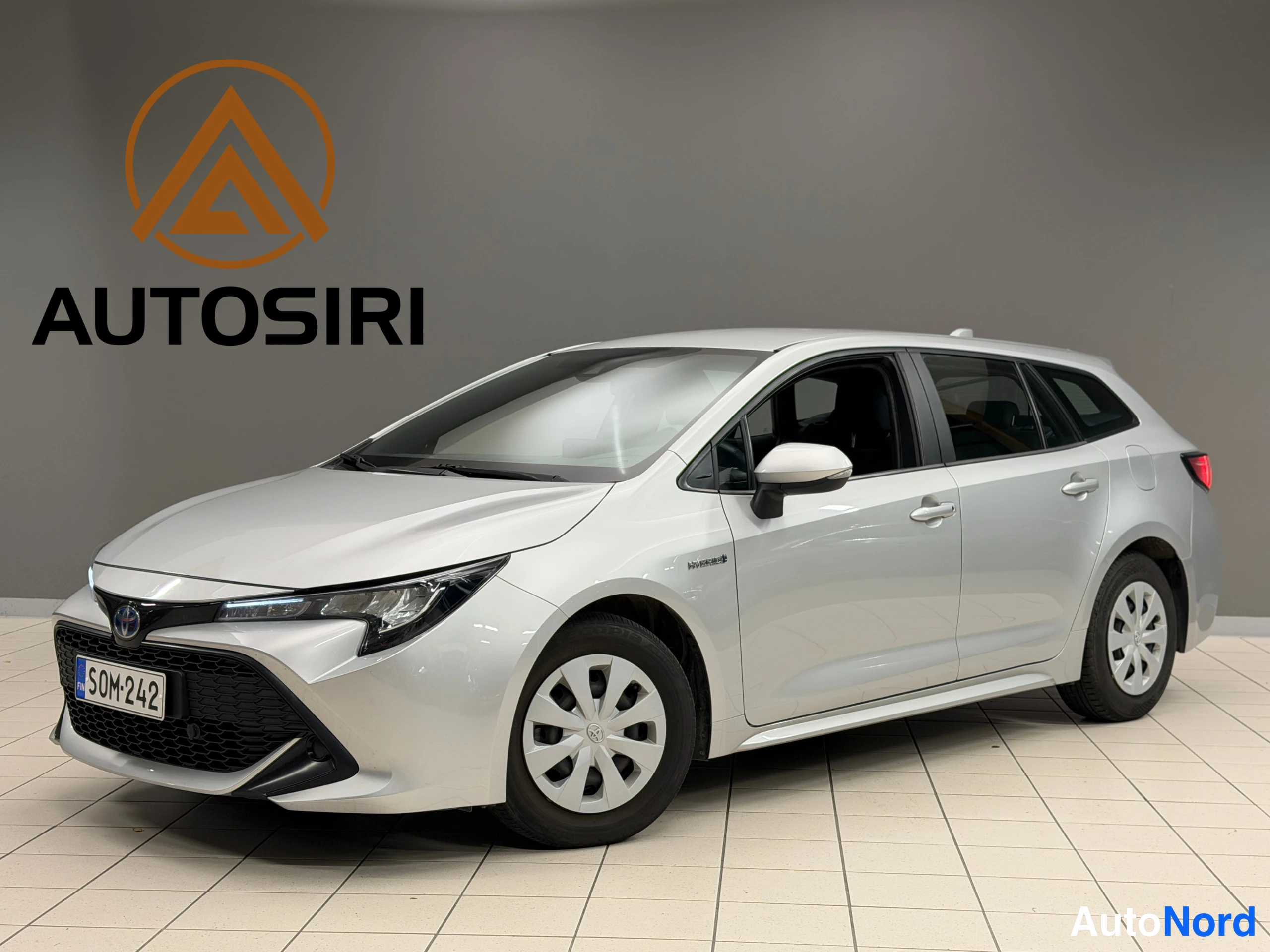 Hopea Toyota Corolla Touring 2020, etuviisto, keula vasemmalle, kuva 5