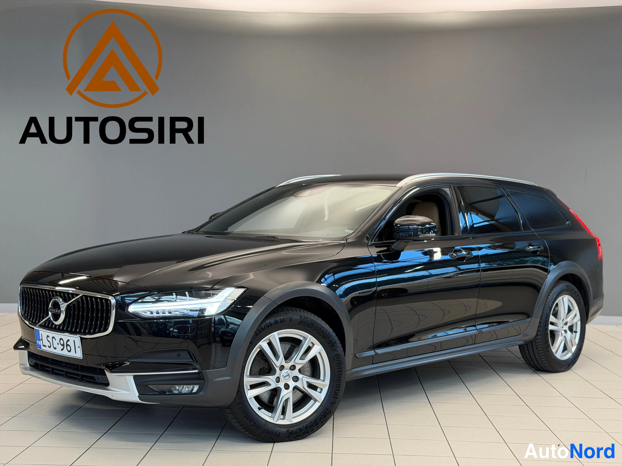 Volvo V90 Cross Country D4 AWD Plus 2018