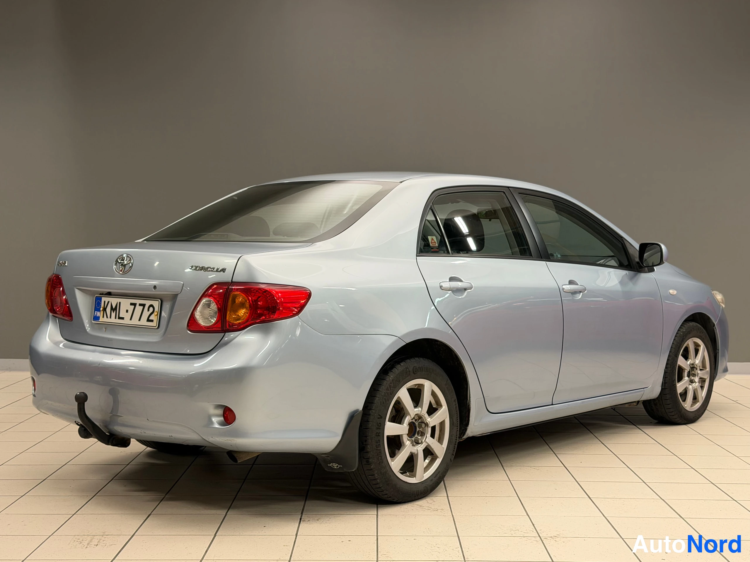 Sininen Toyota Corolla 2008, takaviisto, kuva 9