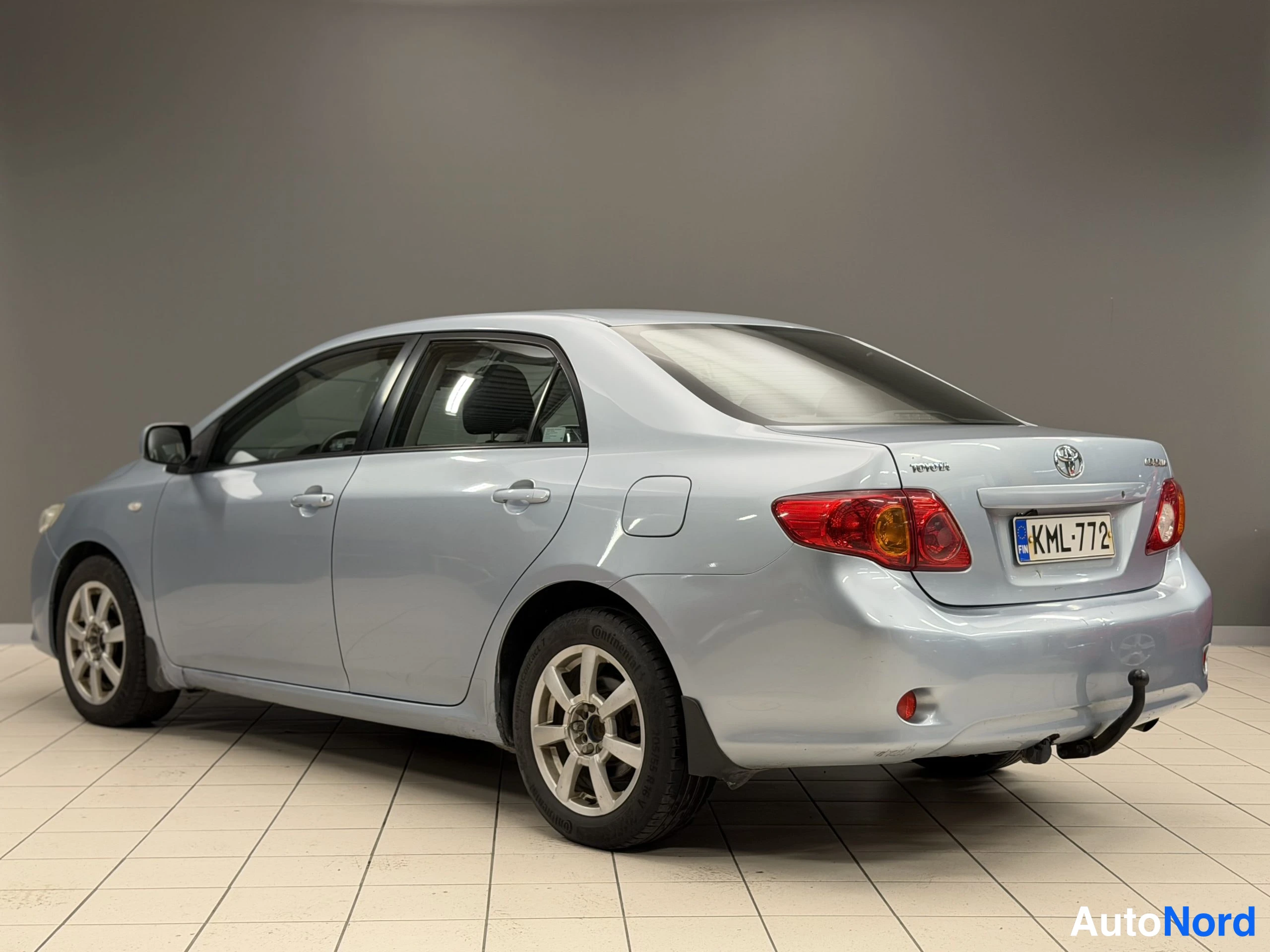 Sininen Toyota Corolla 2008, takaviisto, kuva 12